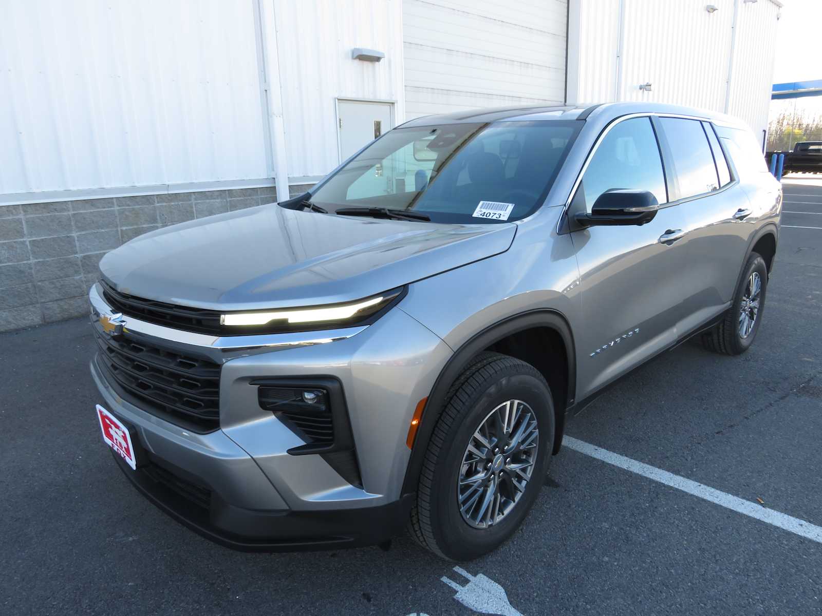 2024 Chevrolet Traverse AWD LS 14