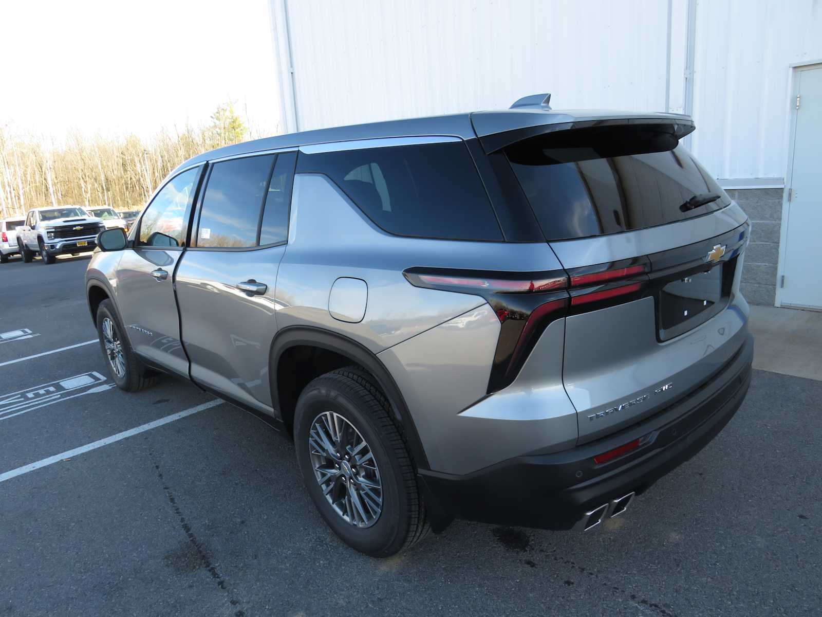 2024 Chevrolet Traverse AWD LS 15