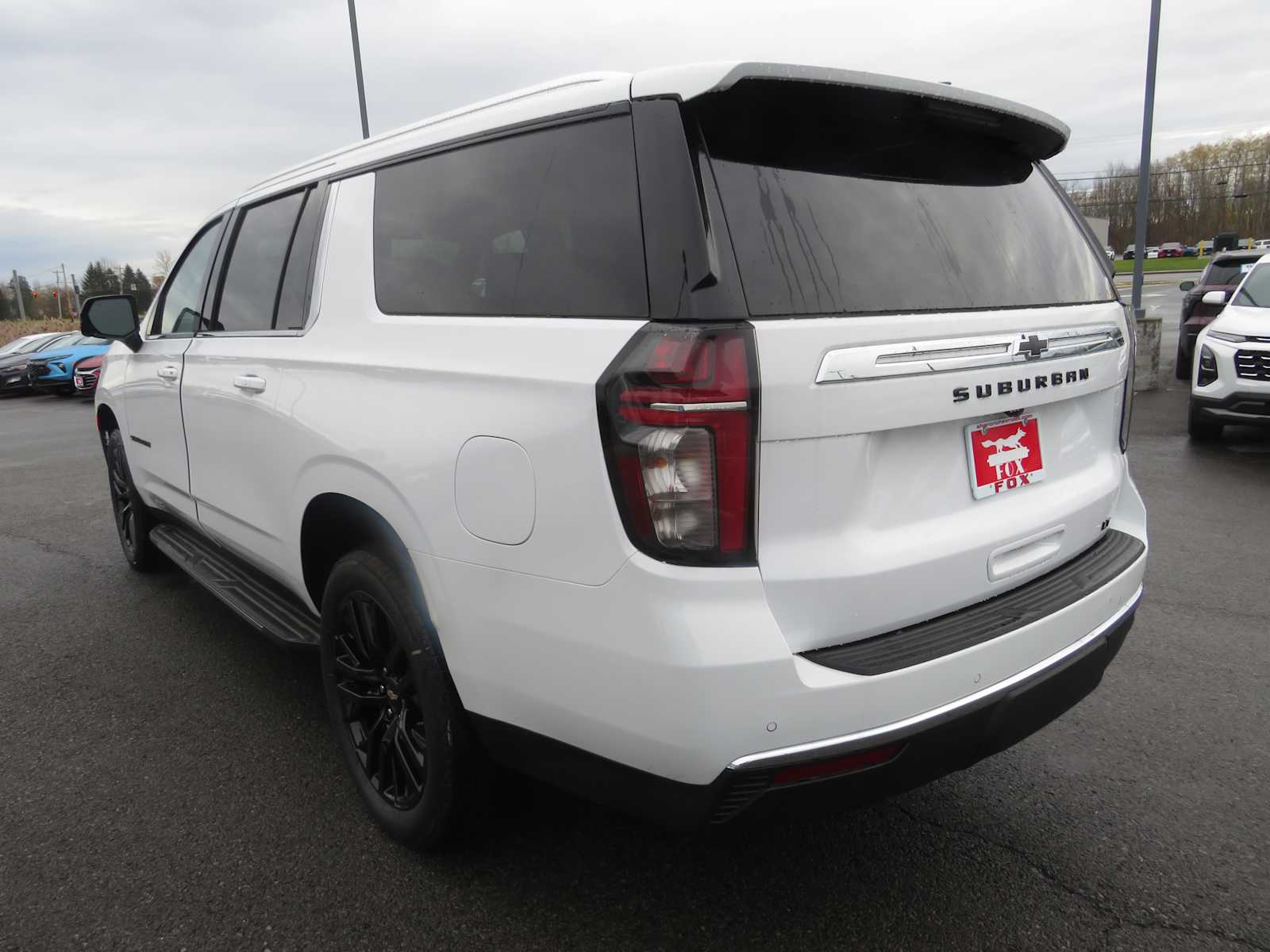 2024 Chevrolet Suburban LT 6