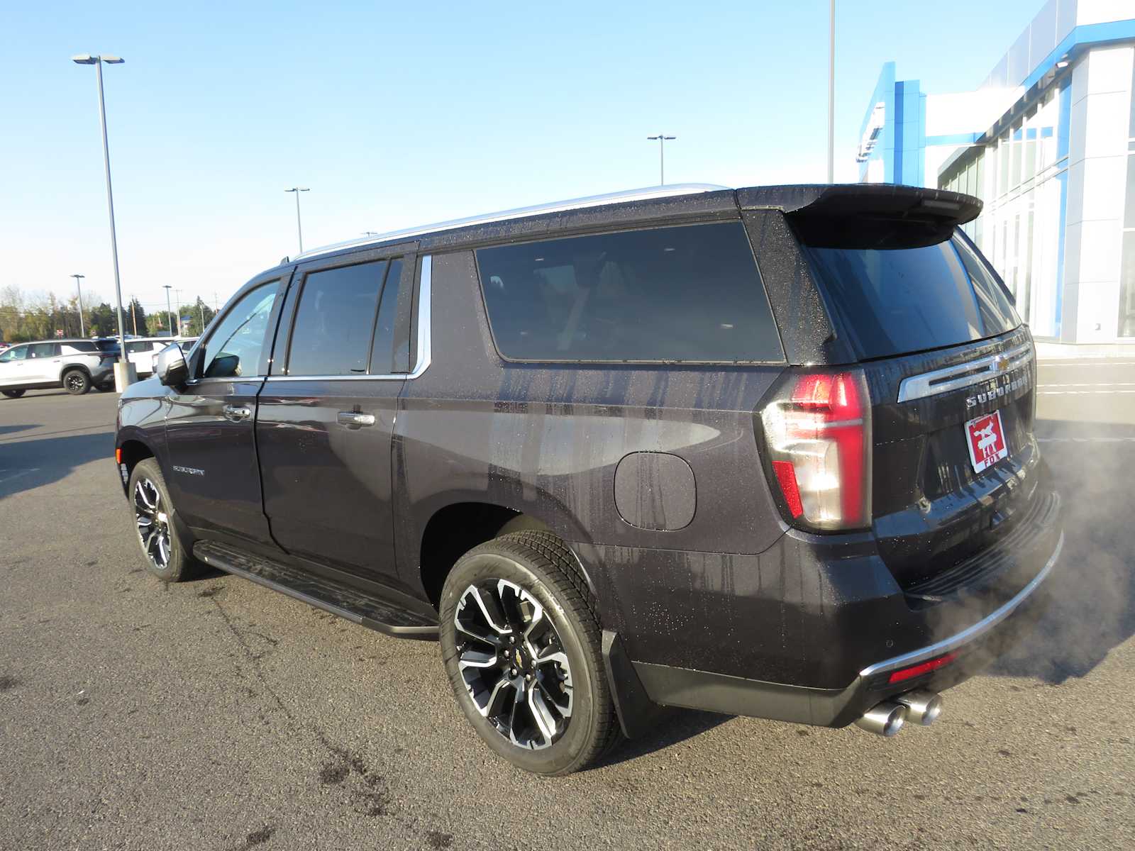 2024 Chevrolet Suburban Premier 8