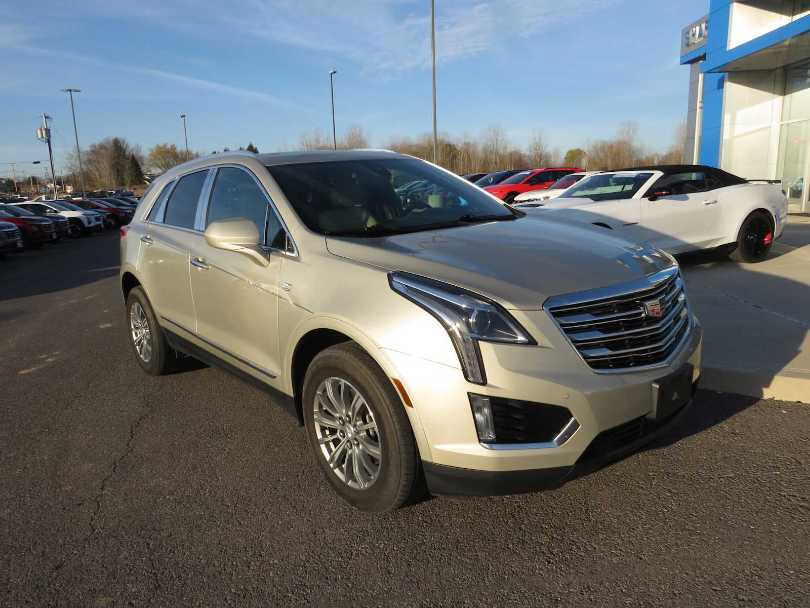 2017 Cadillac XT5 Luxury AWD 2