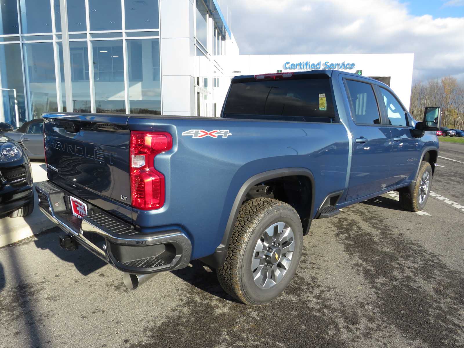 2025 Chevrolet Silverado 2500HD LT 4WD Crew Cab 159 3