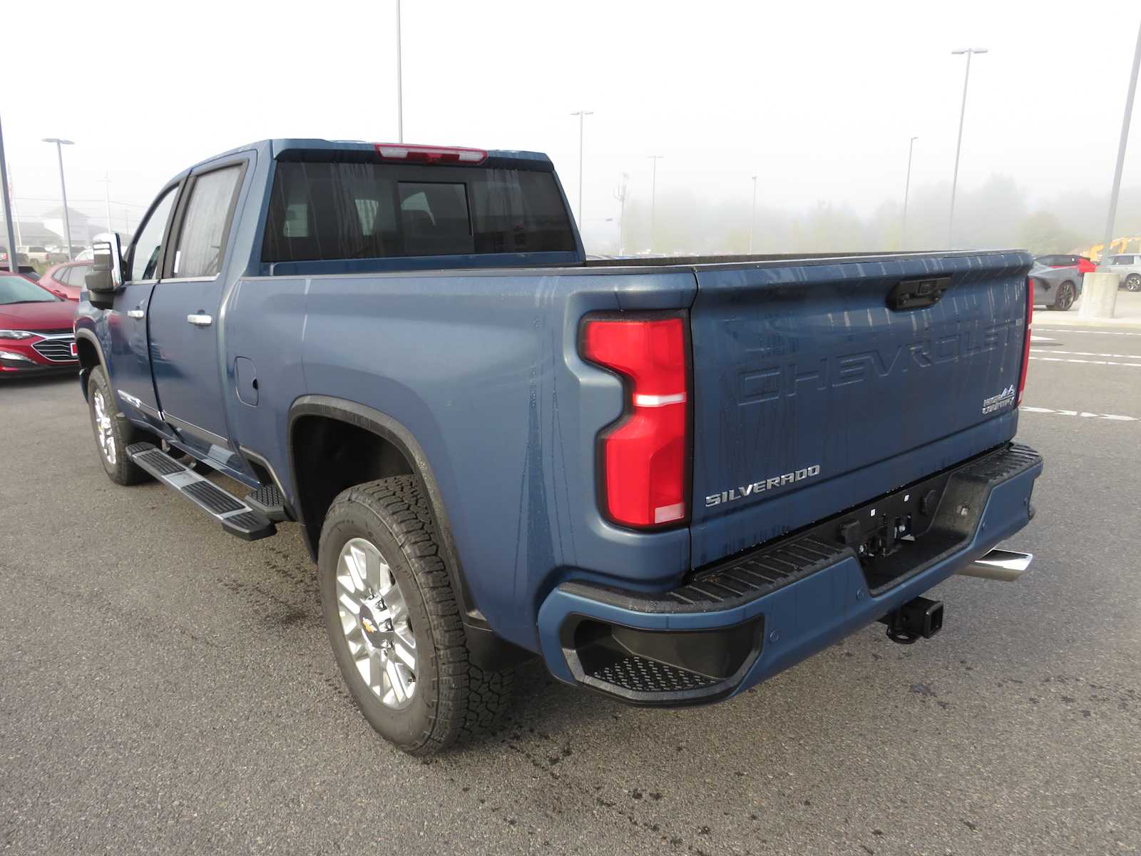 2025 Chevrolet Silverado 2500HD High Country 4WD Crew Cab 159 8