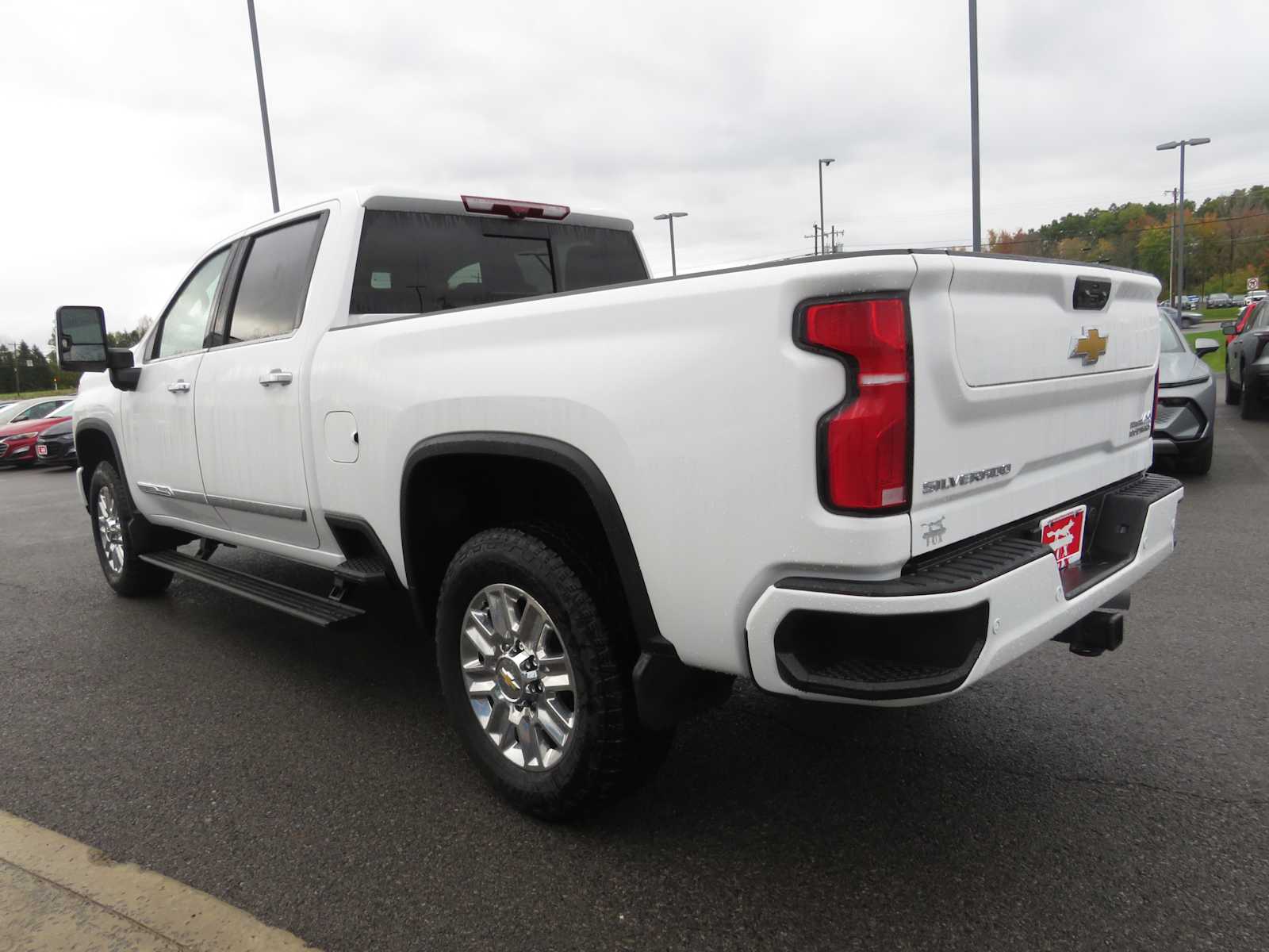 2024 Chevrolet Silverado 2500HD High Country 4WD Crew Cab 159 5