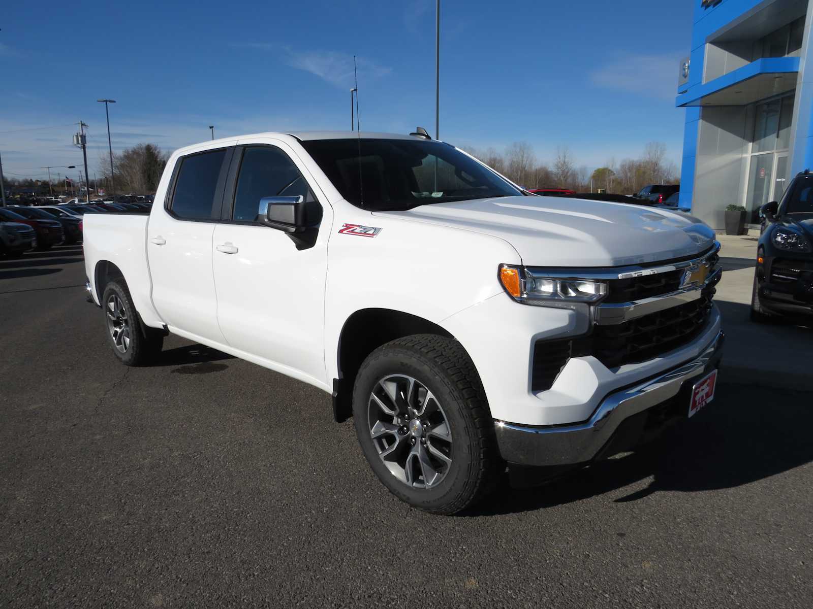 2025 Chevrolet Silverado 1500 LT 4WD Crew Cab 147 2