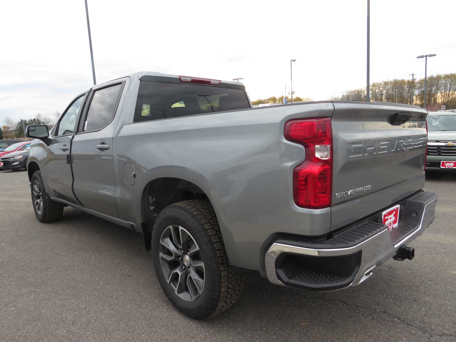 2025 Chevrolet Silverado 1500 LT 4WD Crew Cab 147 6