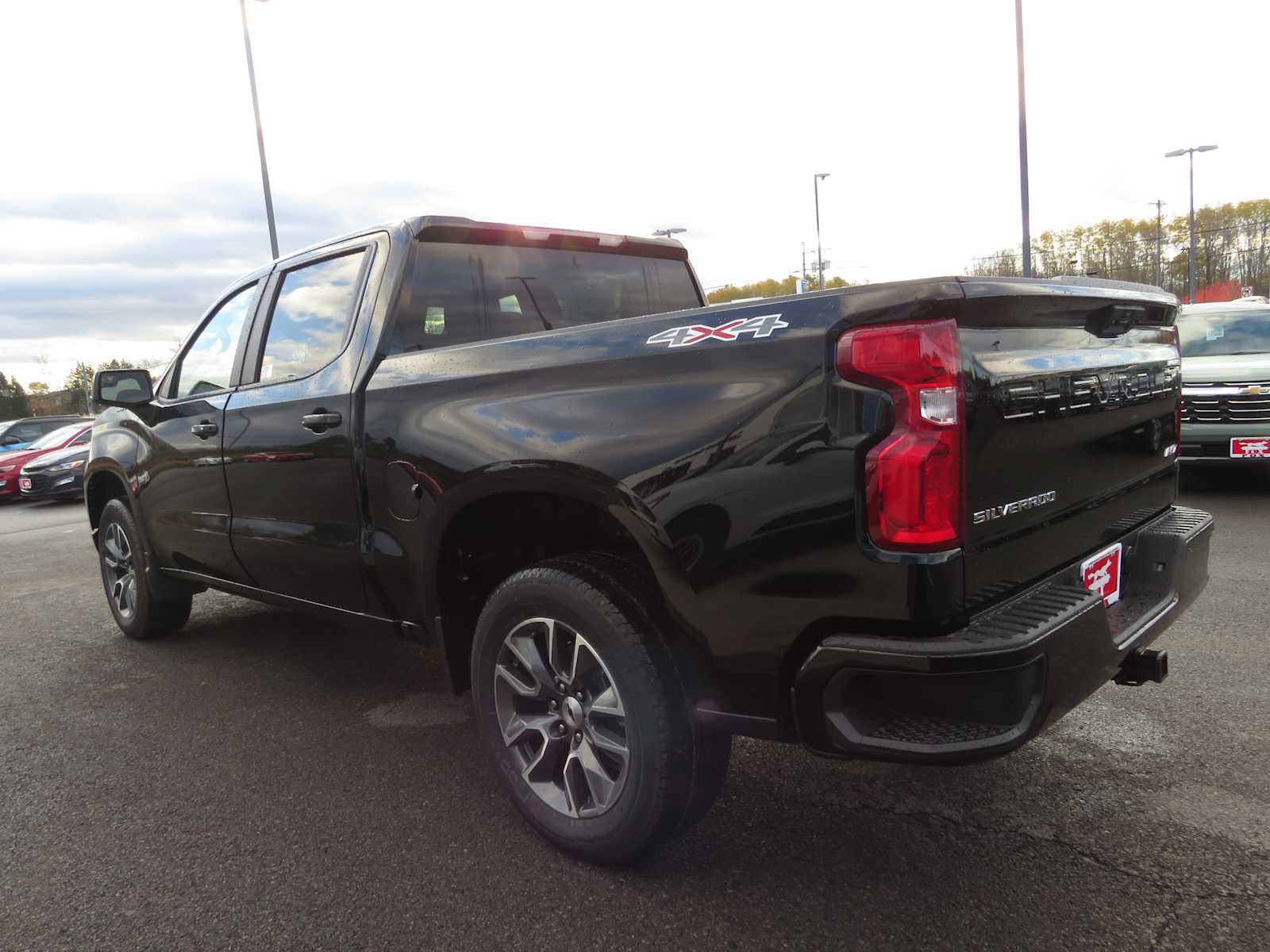 2025 Chevrolet Silverado 1500 RST 4WD Crew Cab 147 5