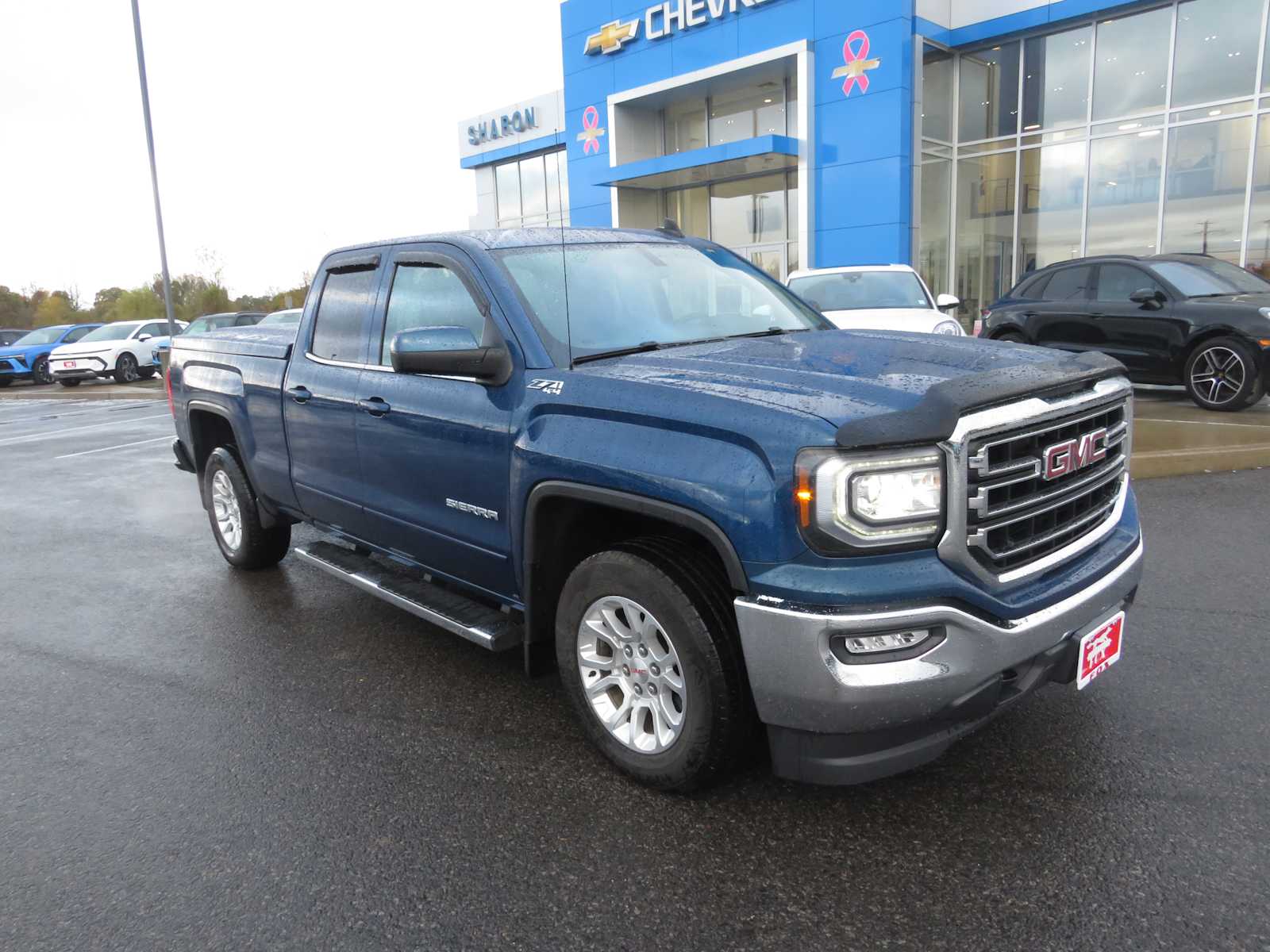 2019 GMC Sierra 1500 Limited SLE 4WD Double Cab 2