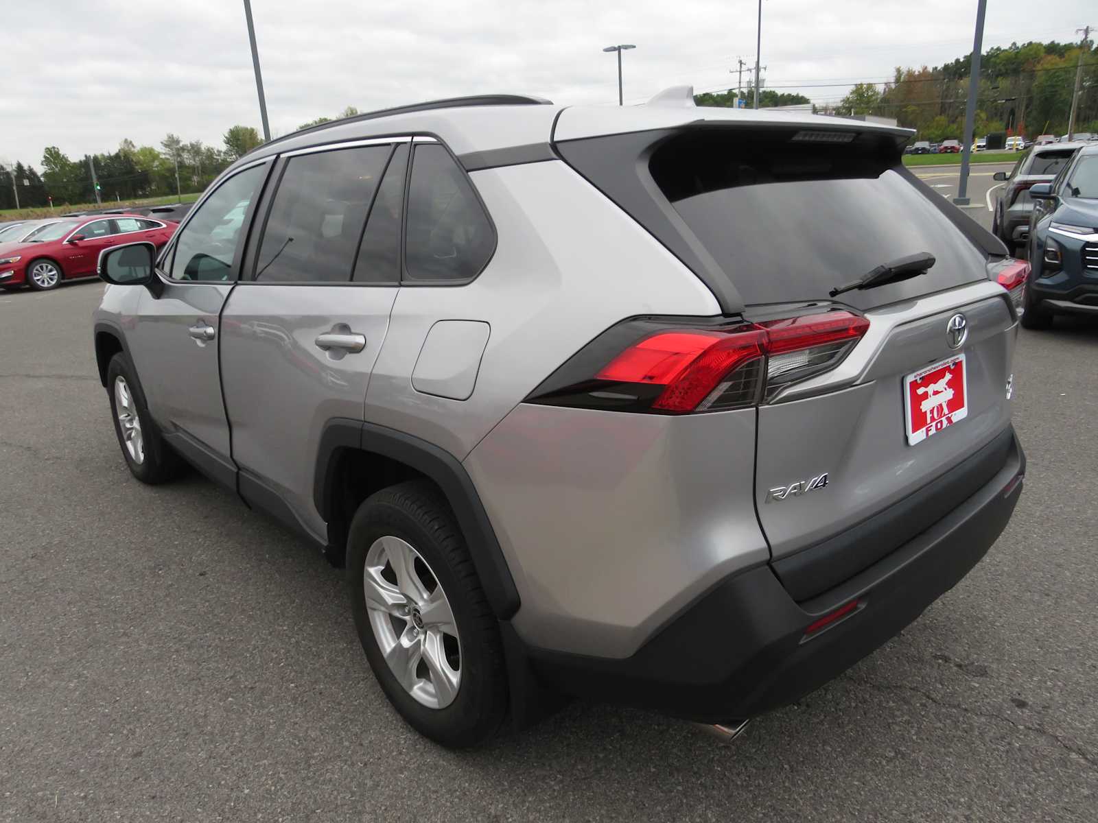 2021 Toyota RAV4 XLE 6