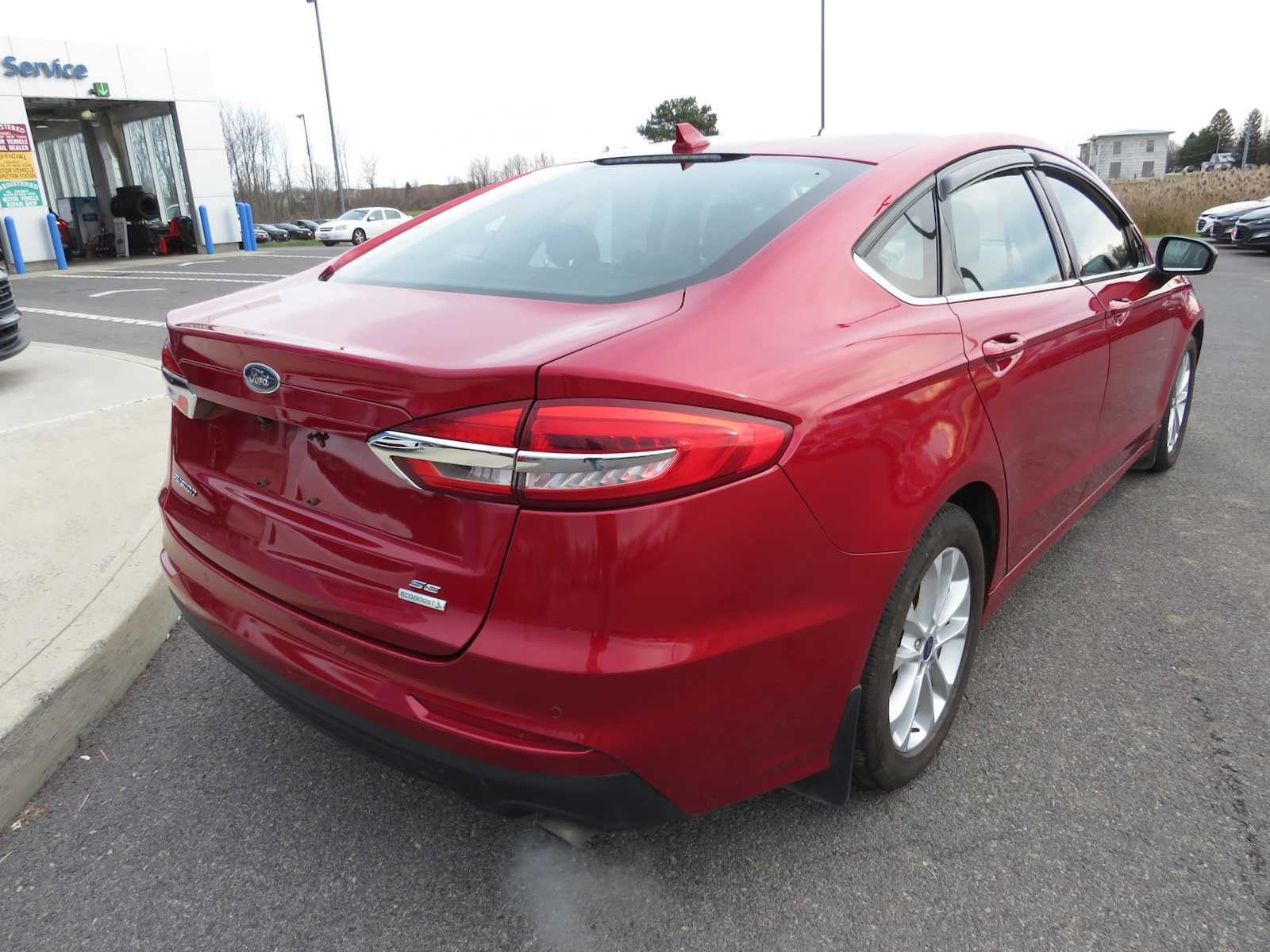 2020 Ford Fusion SE 4