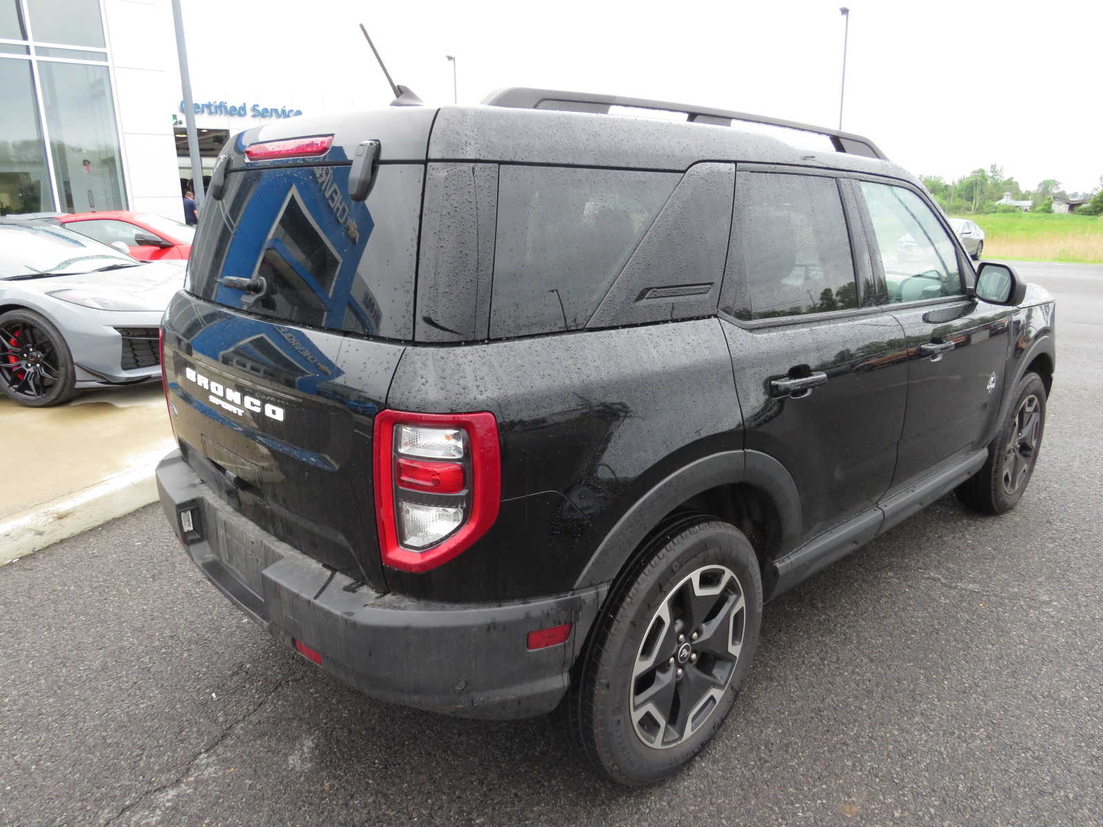 2021 Ford Bronco Sport Outer Banks 3