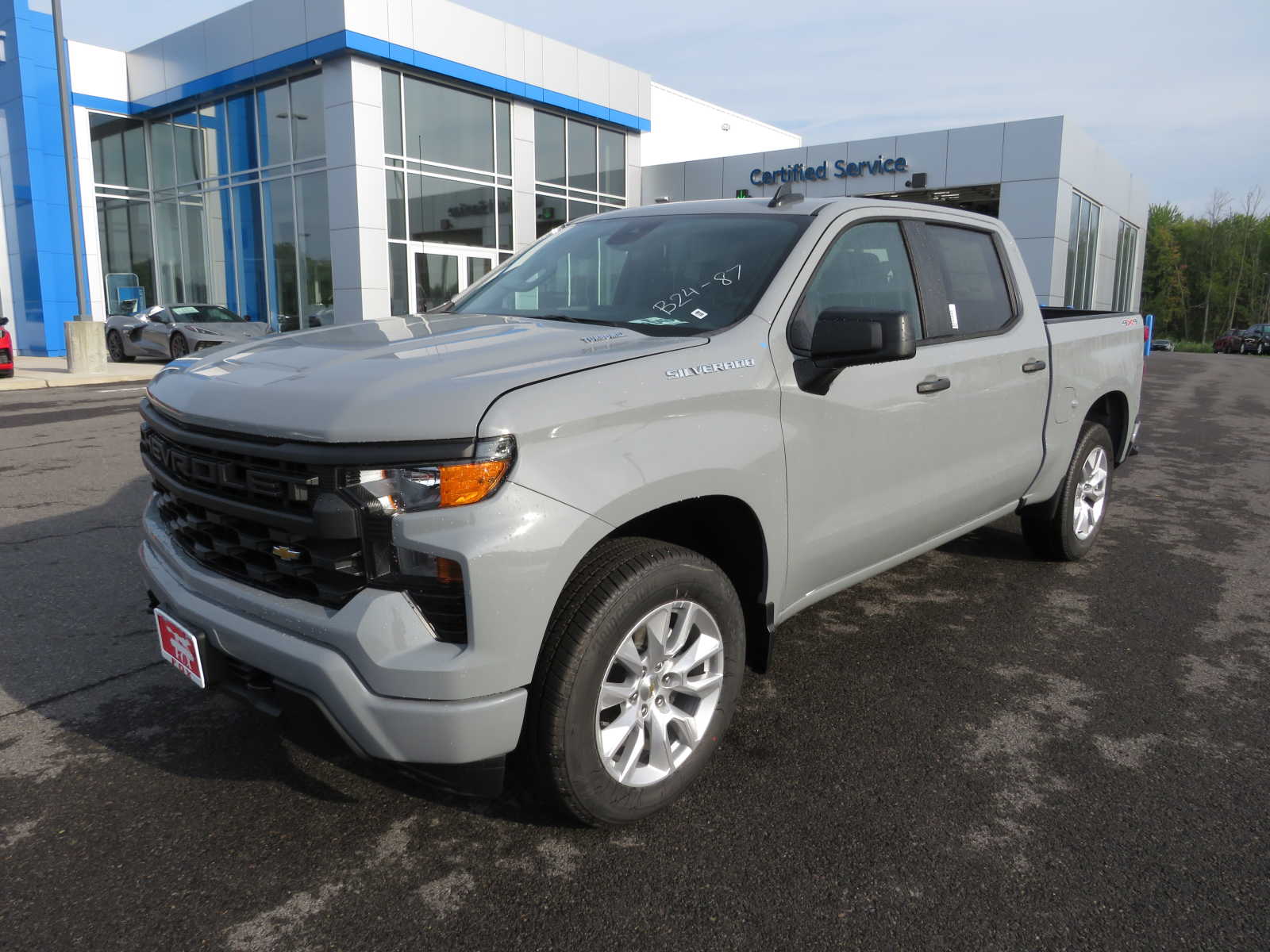 2024 Chevrolet Silverado 1500 Custom 4WD Crew Cab 147 8