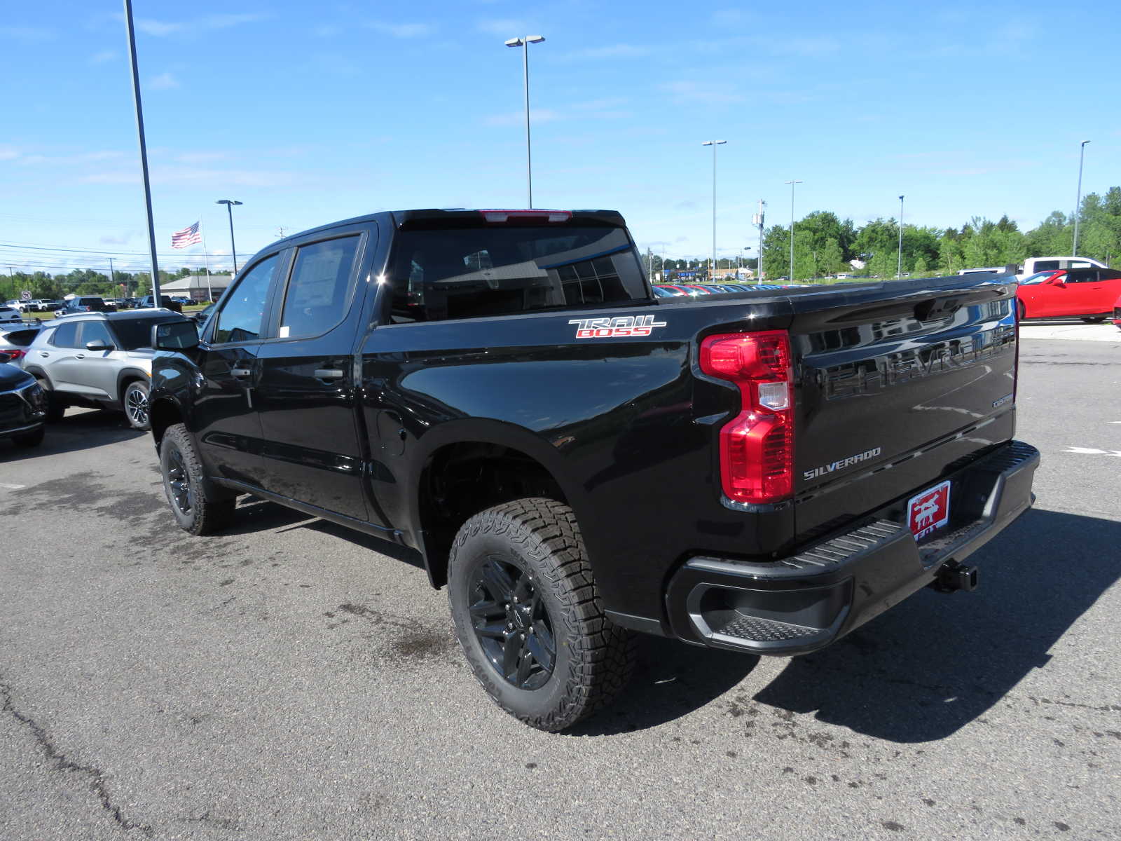 2024 Chevrolet Silverado 1500 Custom Trail Boss 4WD Crew Cab 147 9