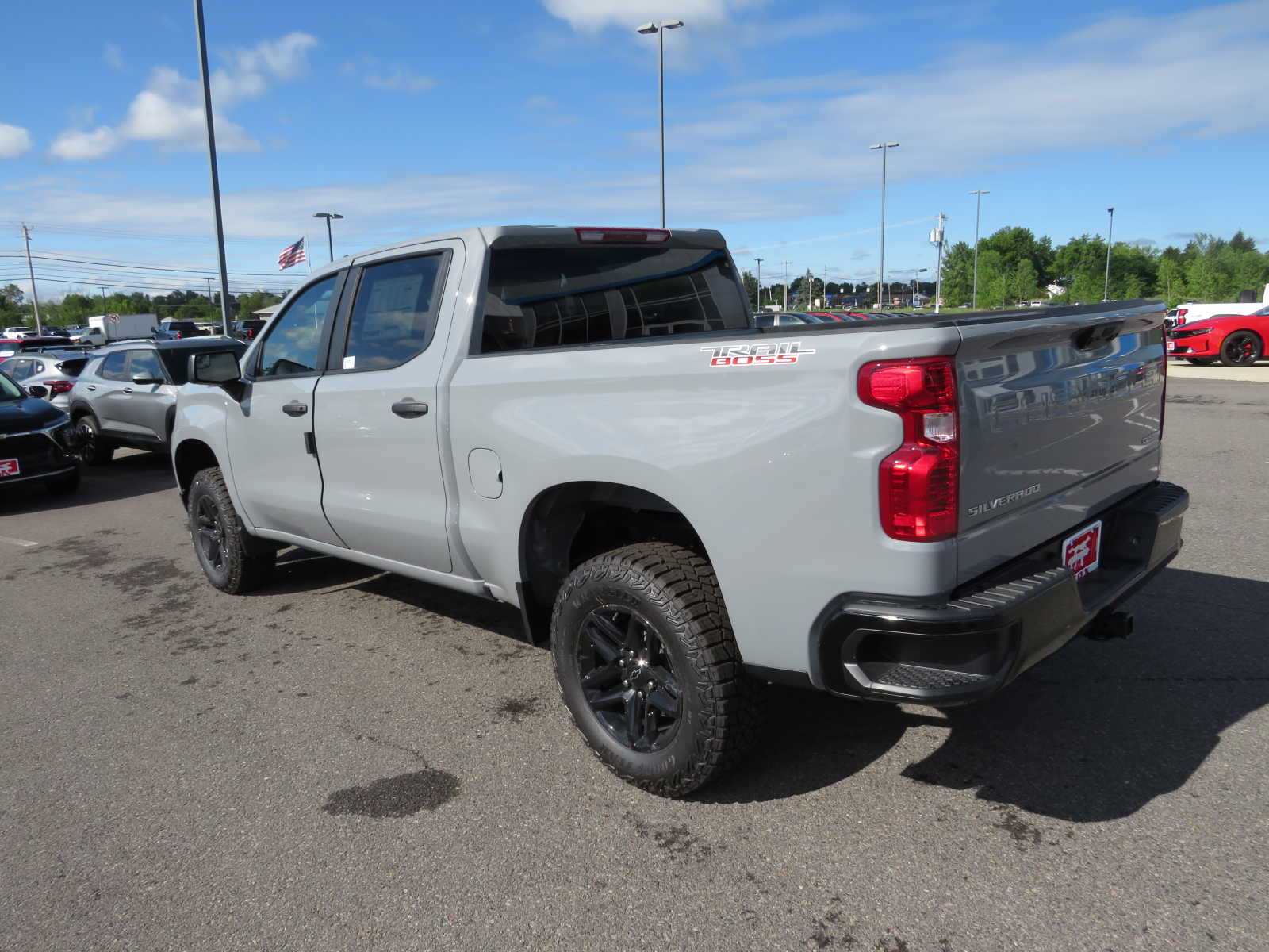 2024 Chevrolet Silverado 1500 Custom Trail Boss 4WD Crew Cab 147 8