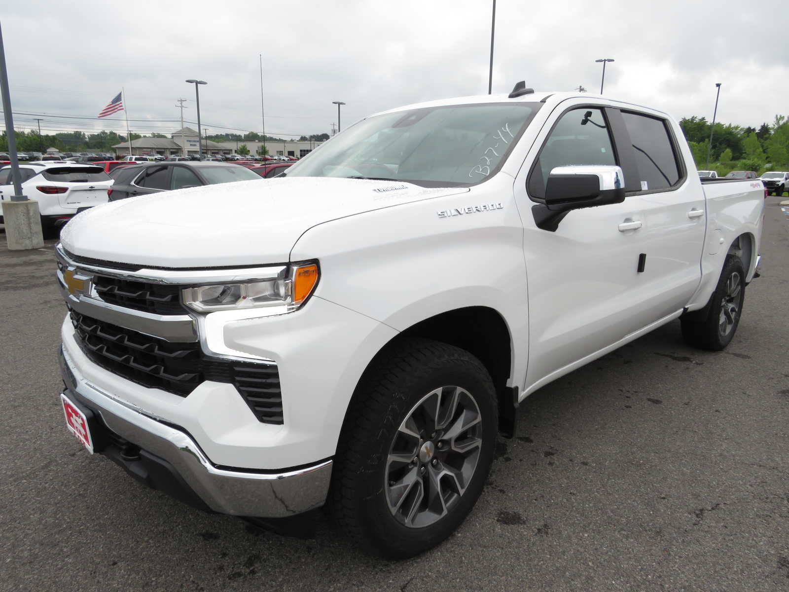 2024 Chevrolet Silverado 1500 LT 6