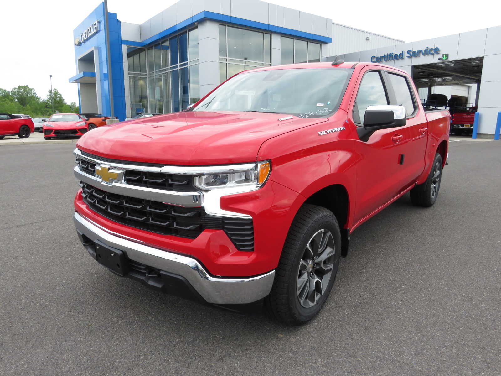 2024 Chevrolet Silverado 1500 LT 4WD Crew Cab 147 9