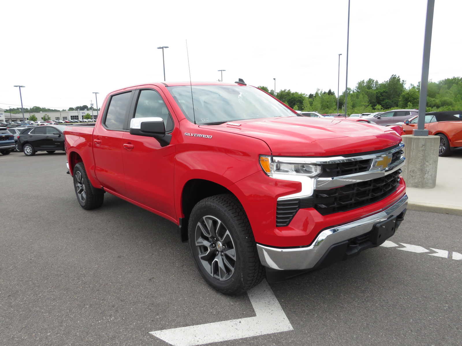 2024 Chevrolet Silverado 1500 LT 4WD Crew Cab 147 2