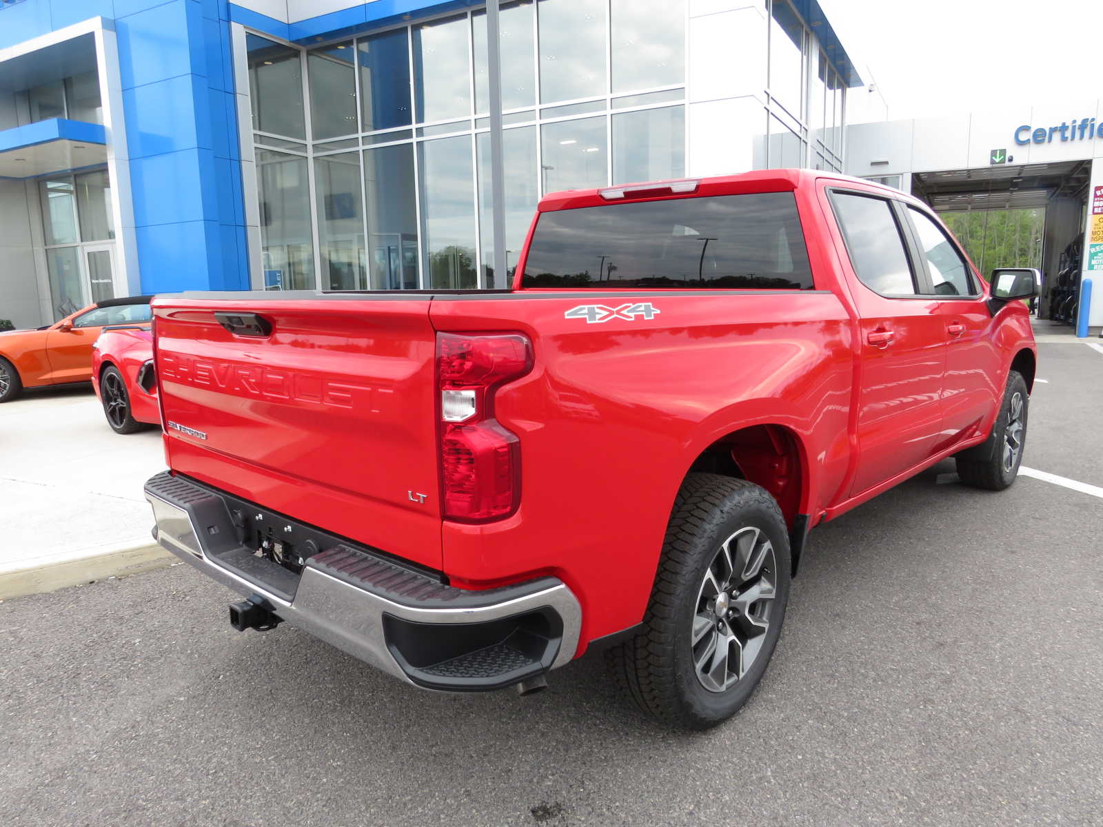 2024 Chevrolet Silverado 1500 LT 4WD Crew Cab 147 4