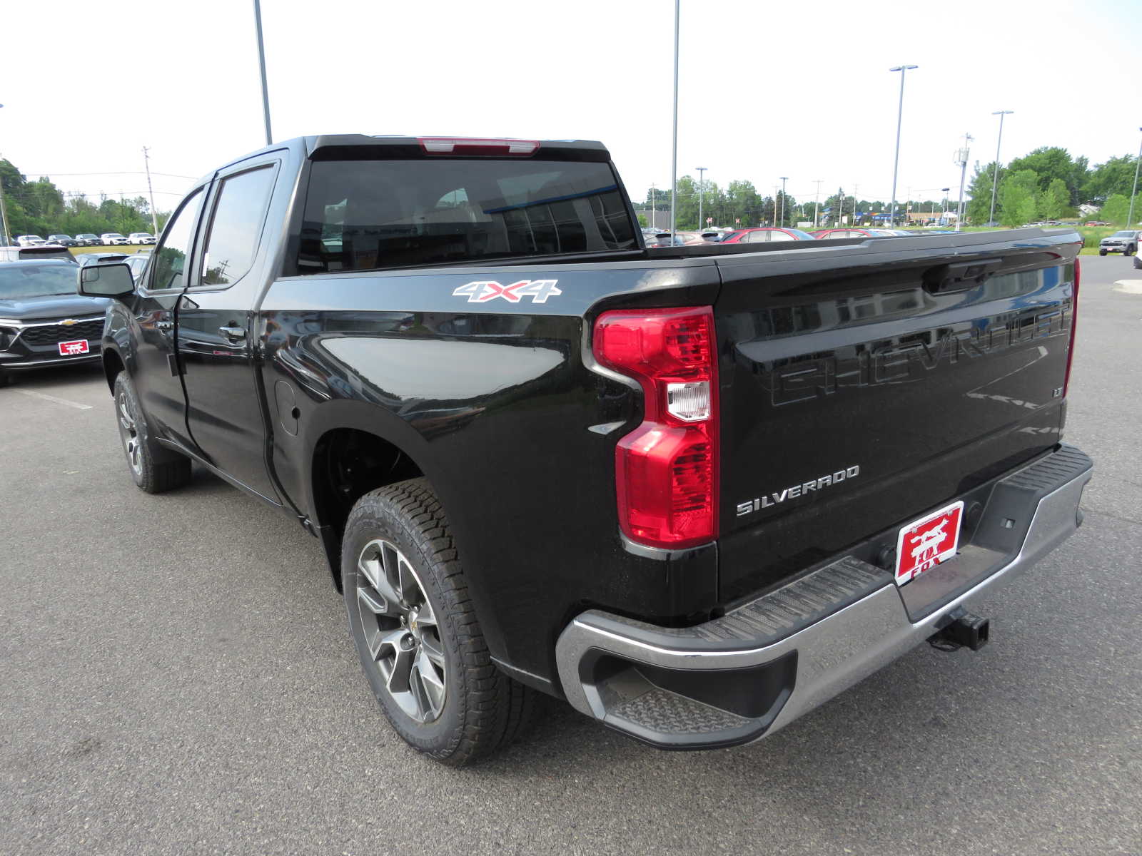 2024 Chevrolet Silverado 1500 LT 4WD Crew Cab 147 11