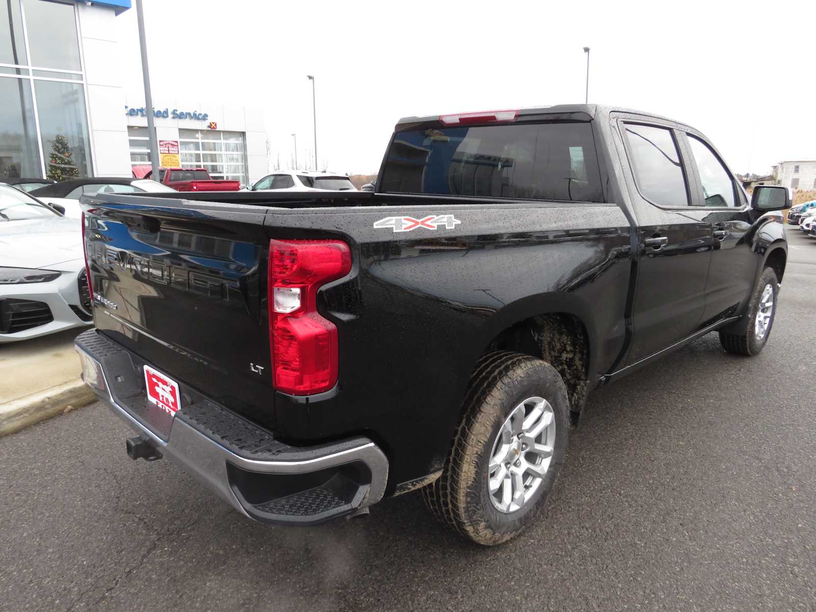 2025 Chevrolet Silverado 1500 LT 4WD Crew Cab 147 3