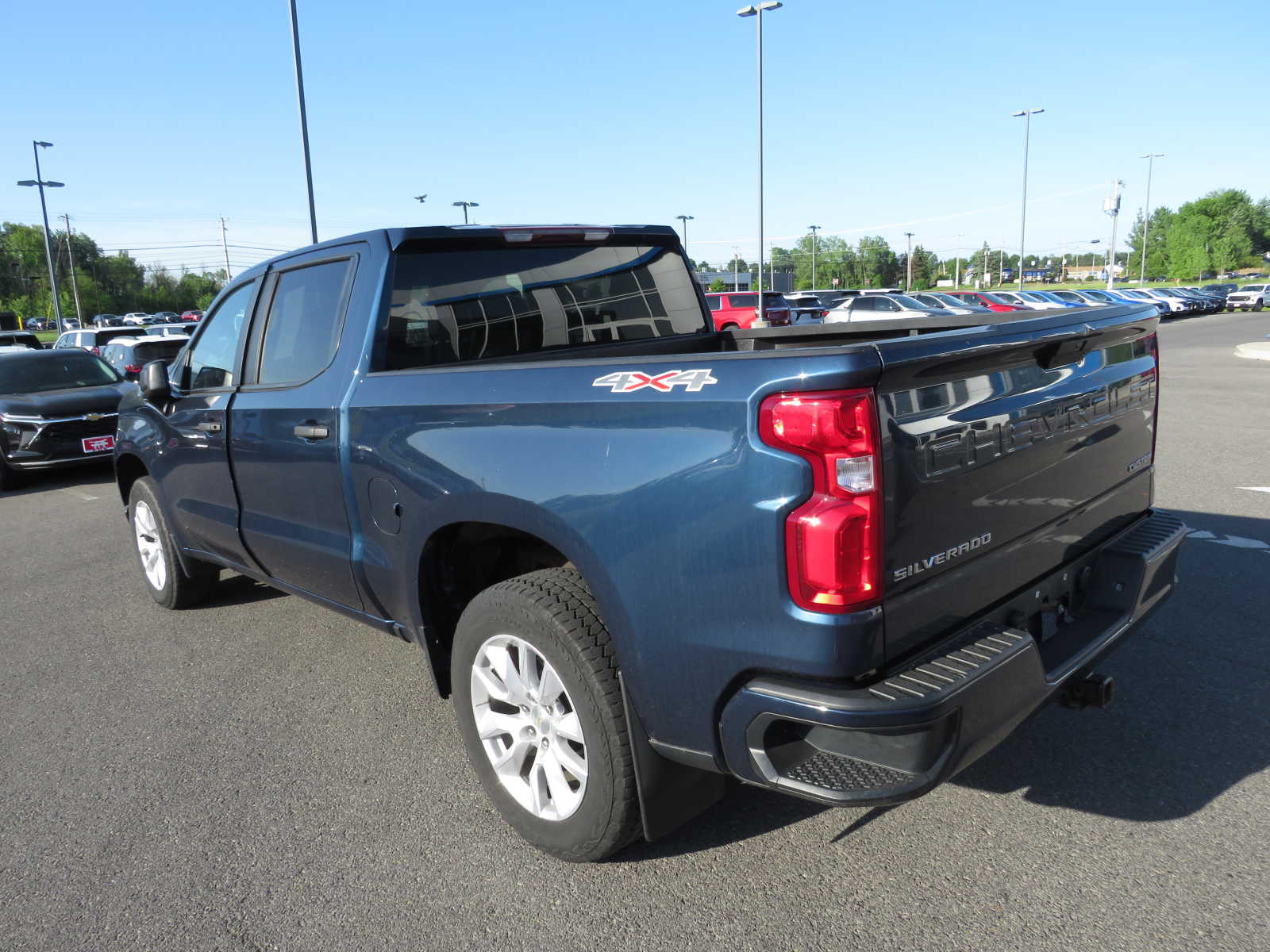 2021 Chevrolet Silverado 1500 Custom 4WD Crew Cab 147 8