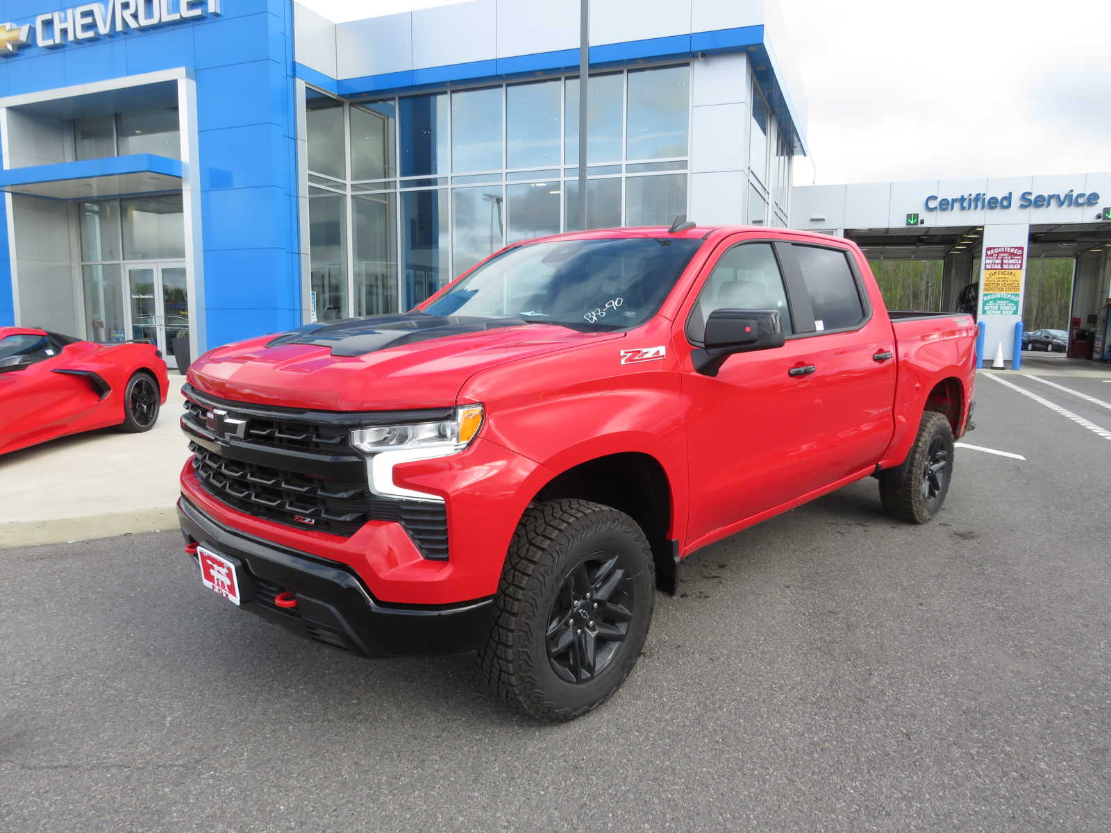 2024 Chevrolet Silverado 1500 LT Trail Boss 4WD Crew Cab 147 5