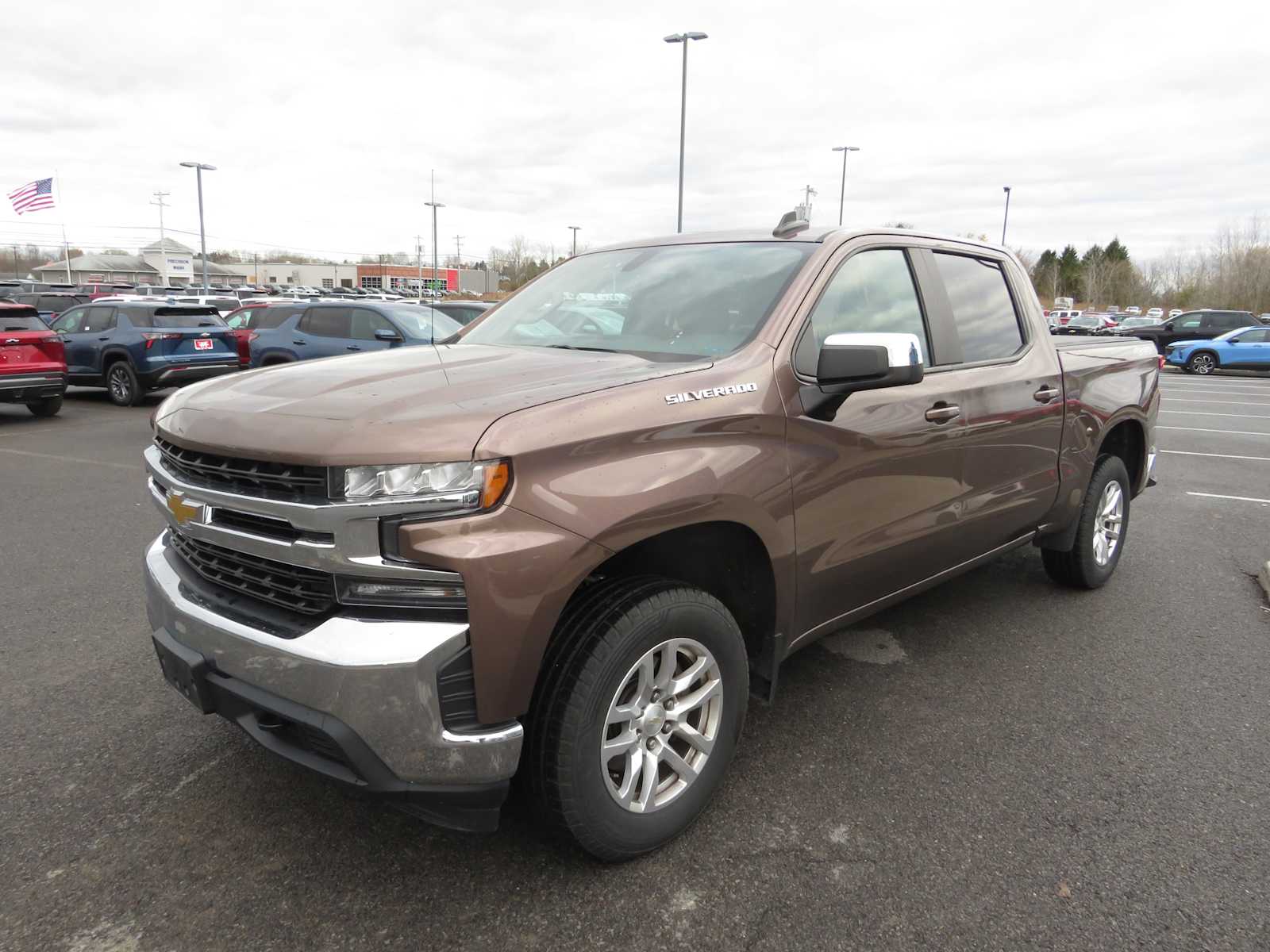 2019 Chevrolet Silverado 1500 LT 4WD Crew Cab 147 6