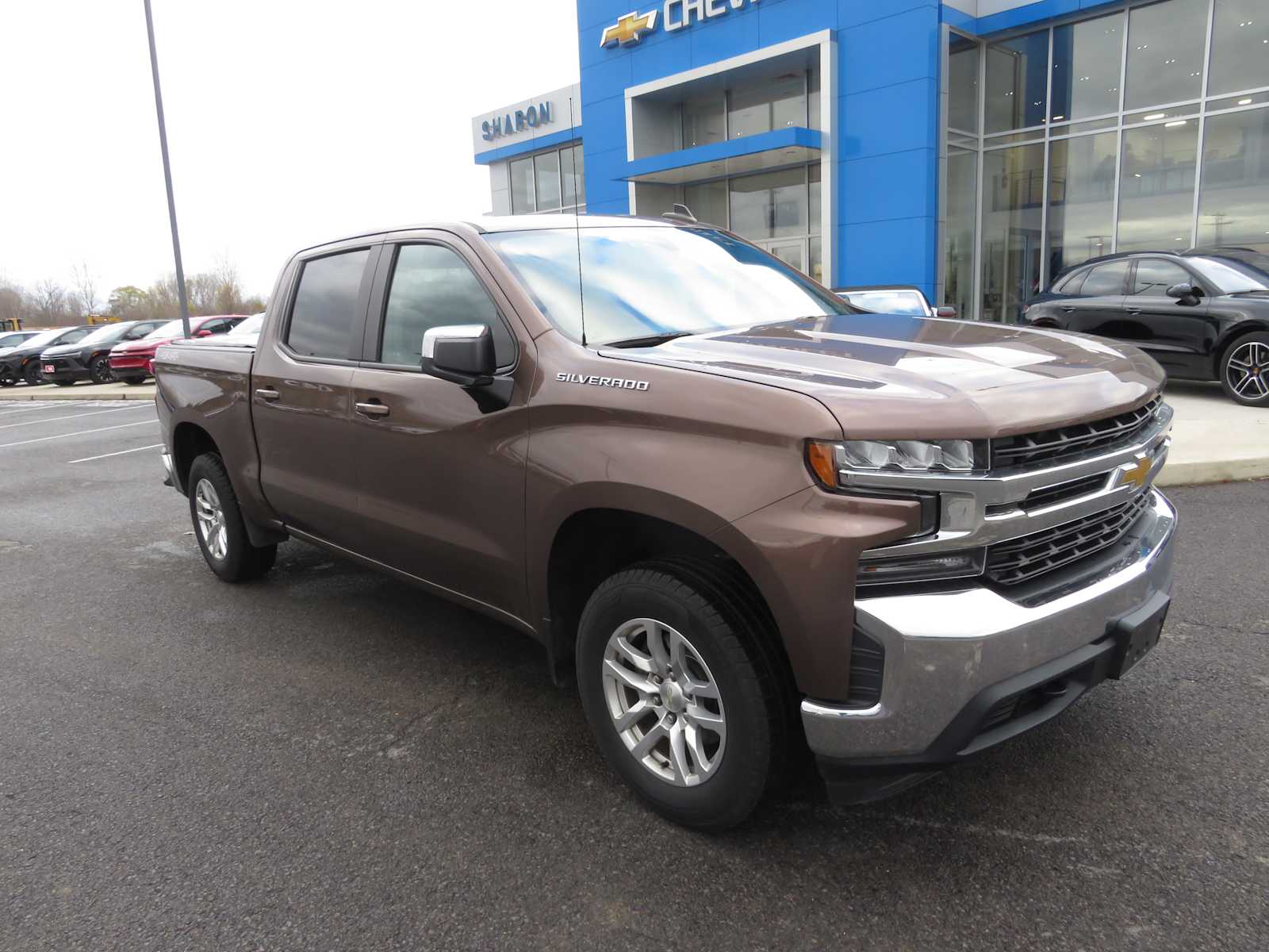 2019 Chevrolet Silverado 1500 LT 4WD Crew Cab 147 2