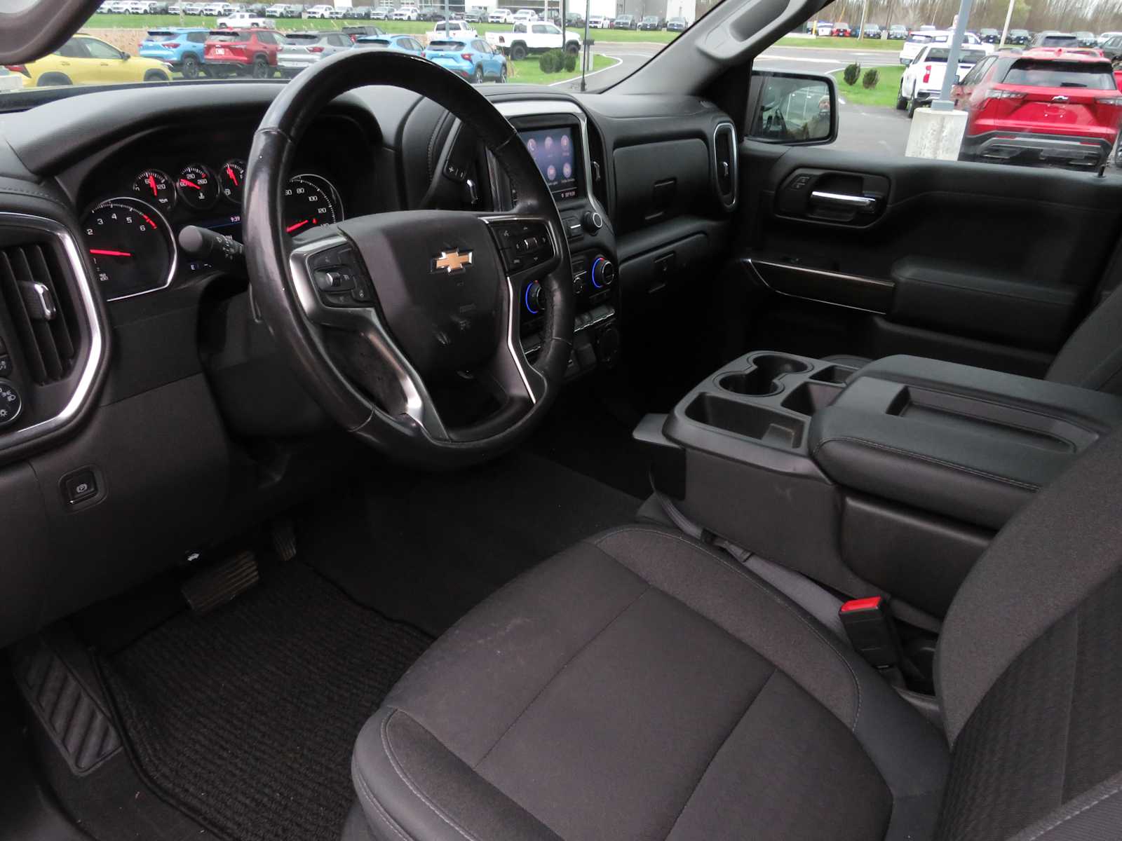 2019 Chevrolet Silverado 1500 LT 4WD Crew Cab 147 14