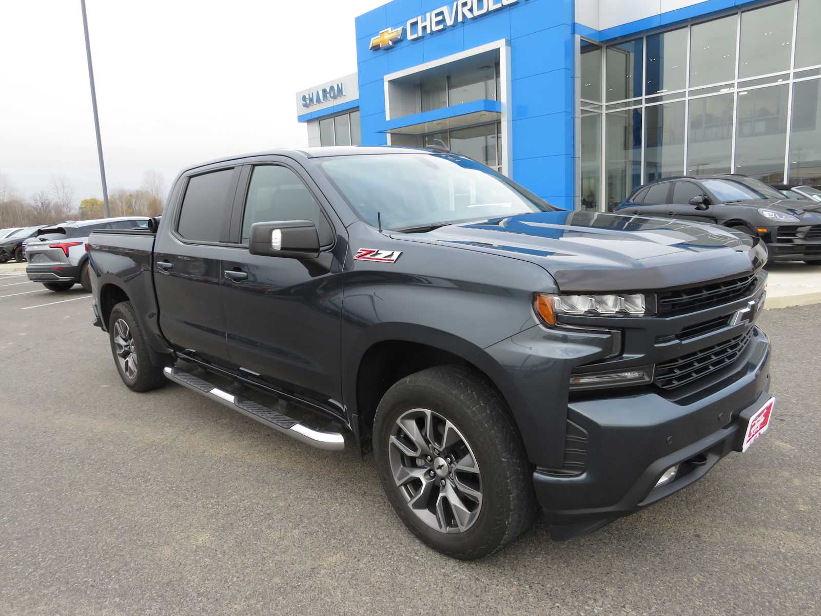 2020 Chevrolet Silverado 1500 RST 4WD Crew Cab 147 2