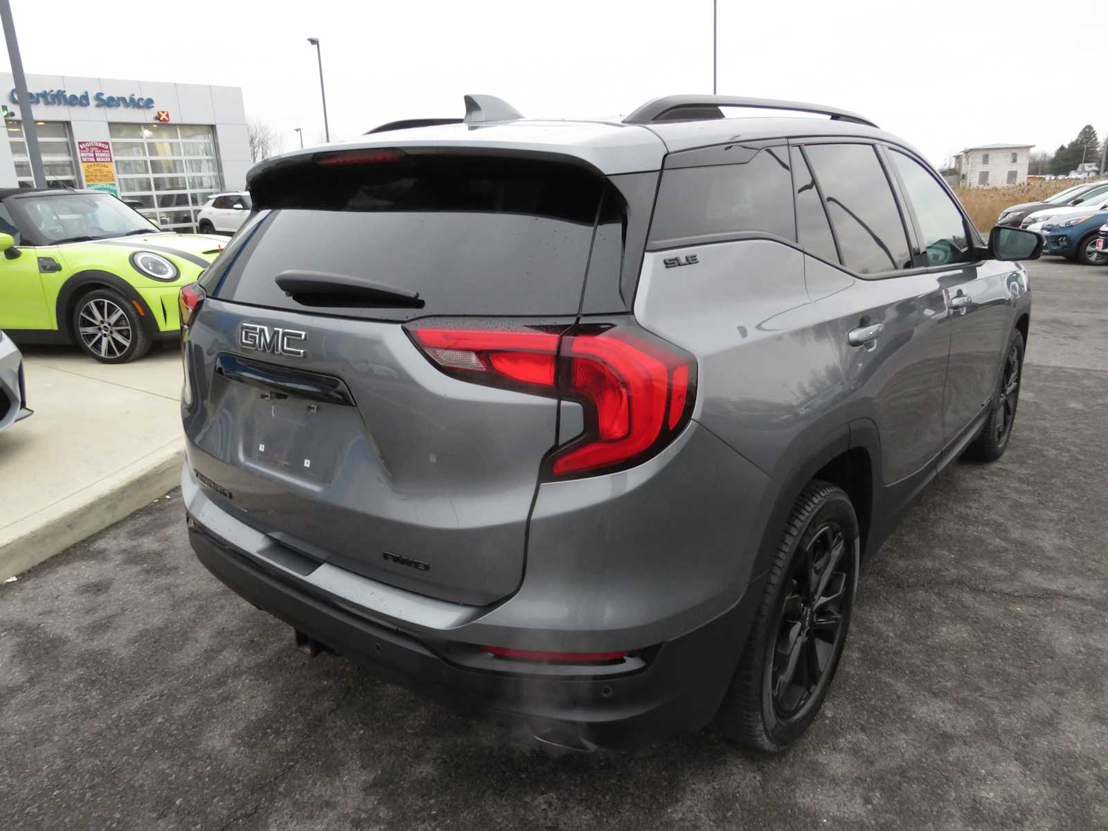 2020 GMC Terrain SLE 4