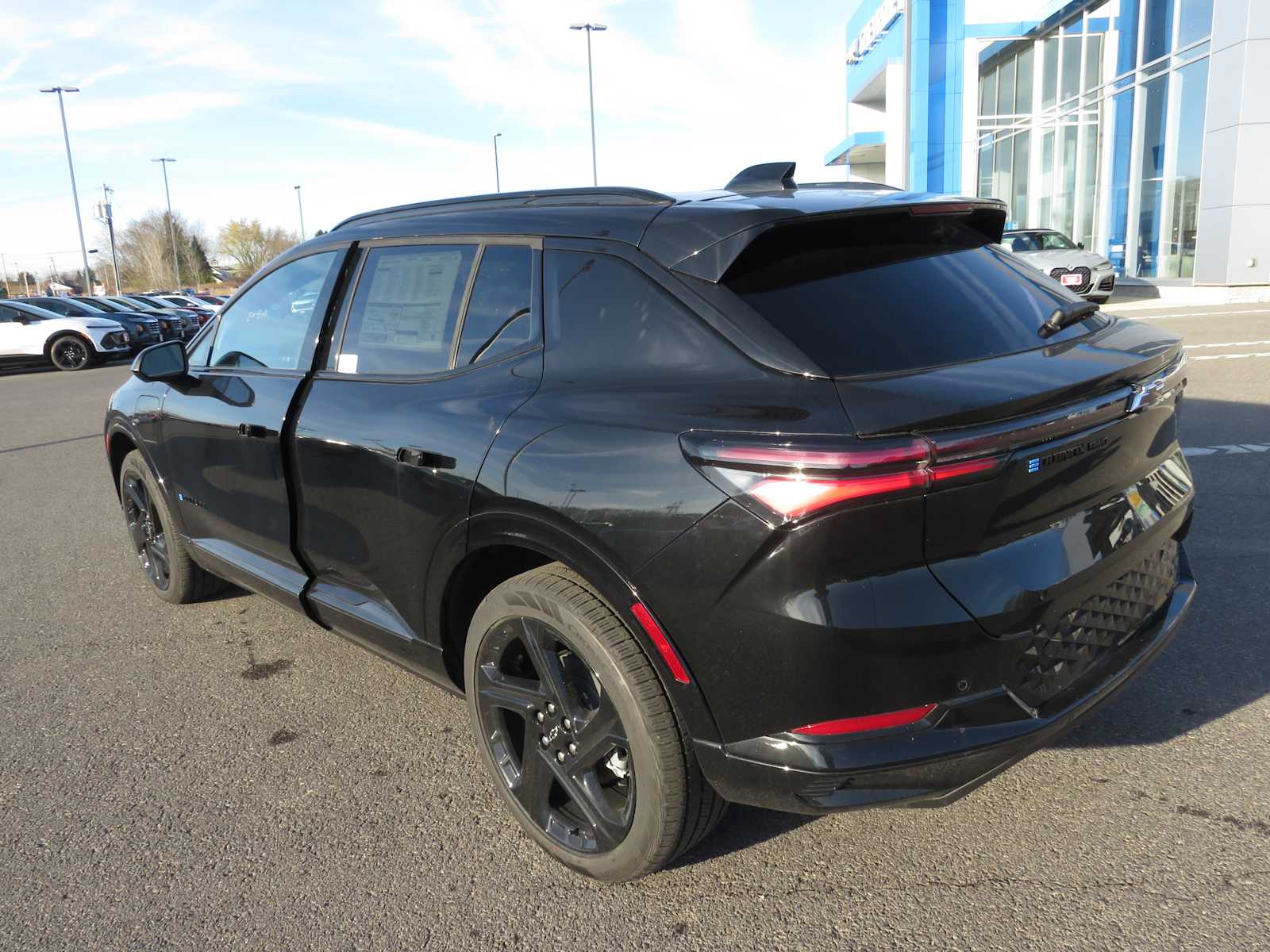 2025 Chevrolet Equinox EV RS 8