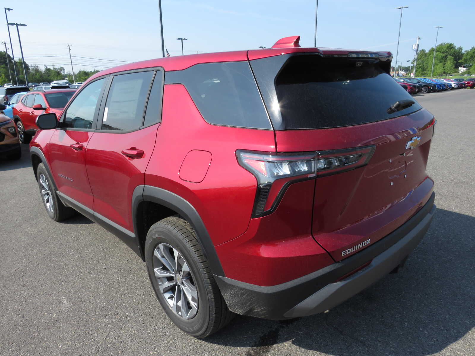 2025 Chevrolet Equinox FWD LT 10