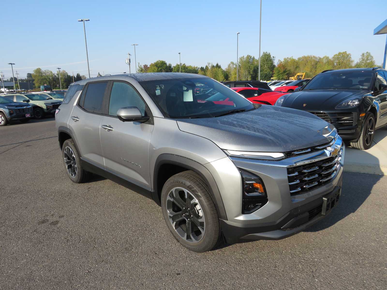 2025 Chevrolet Equinox AWD LT 2