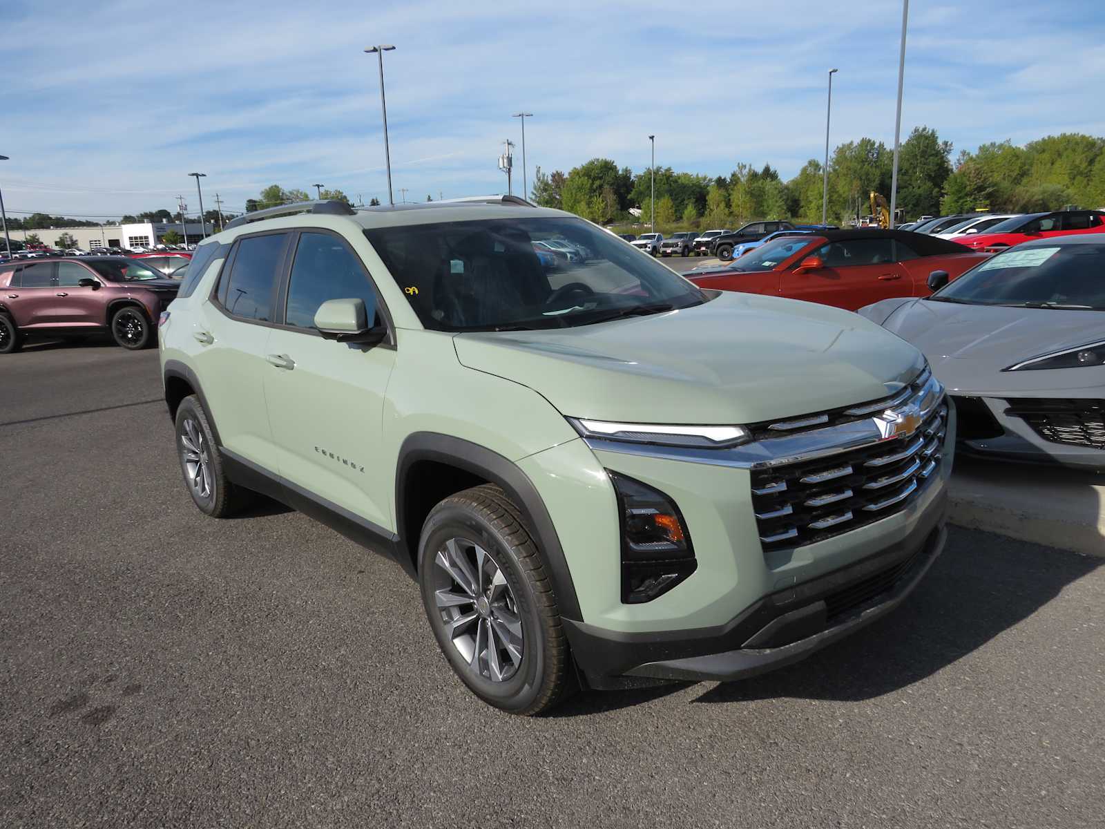 2025 Chevrolet Equinox AWD LT 2