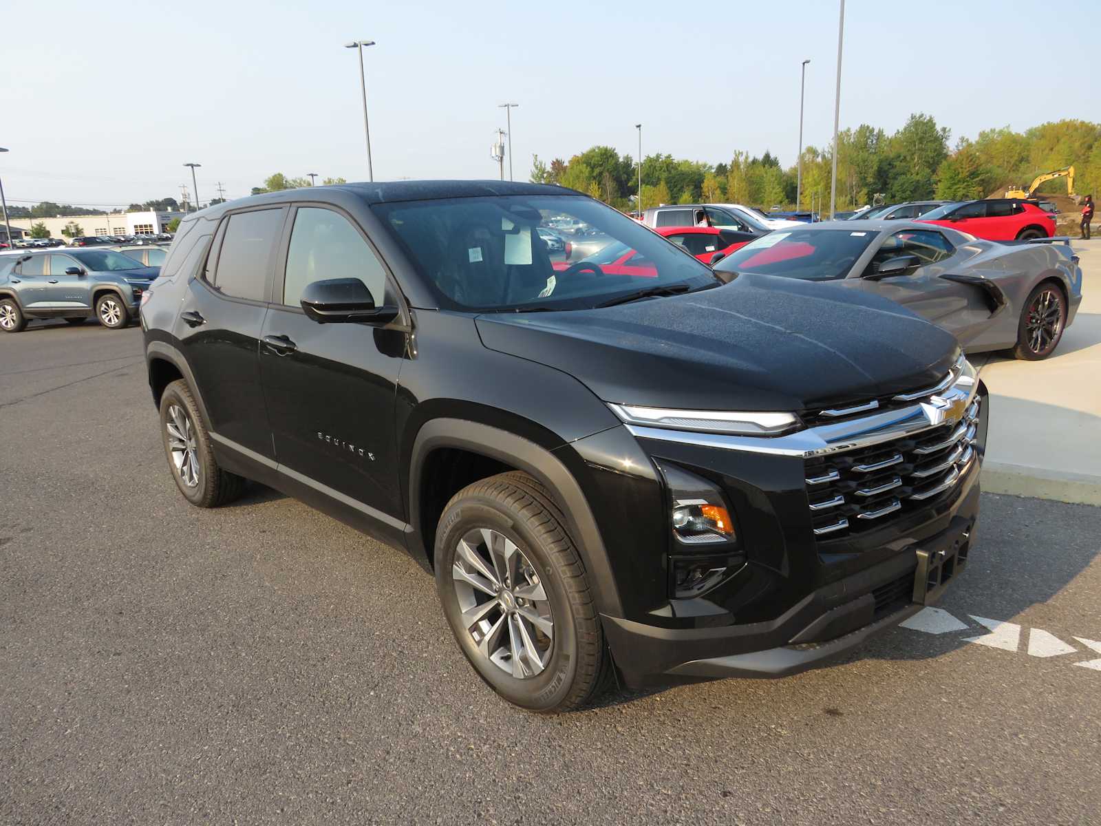 2025 Chevrolet Equinox AWD LT 2