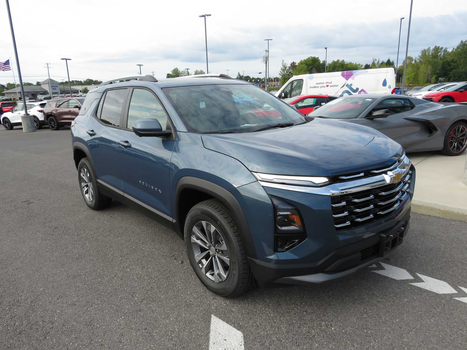 2025 Chevrolet Equinox AWD LT 2