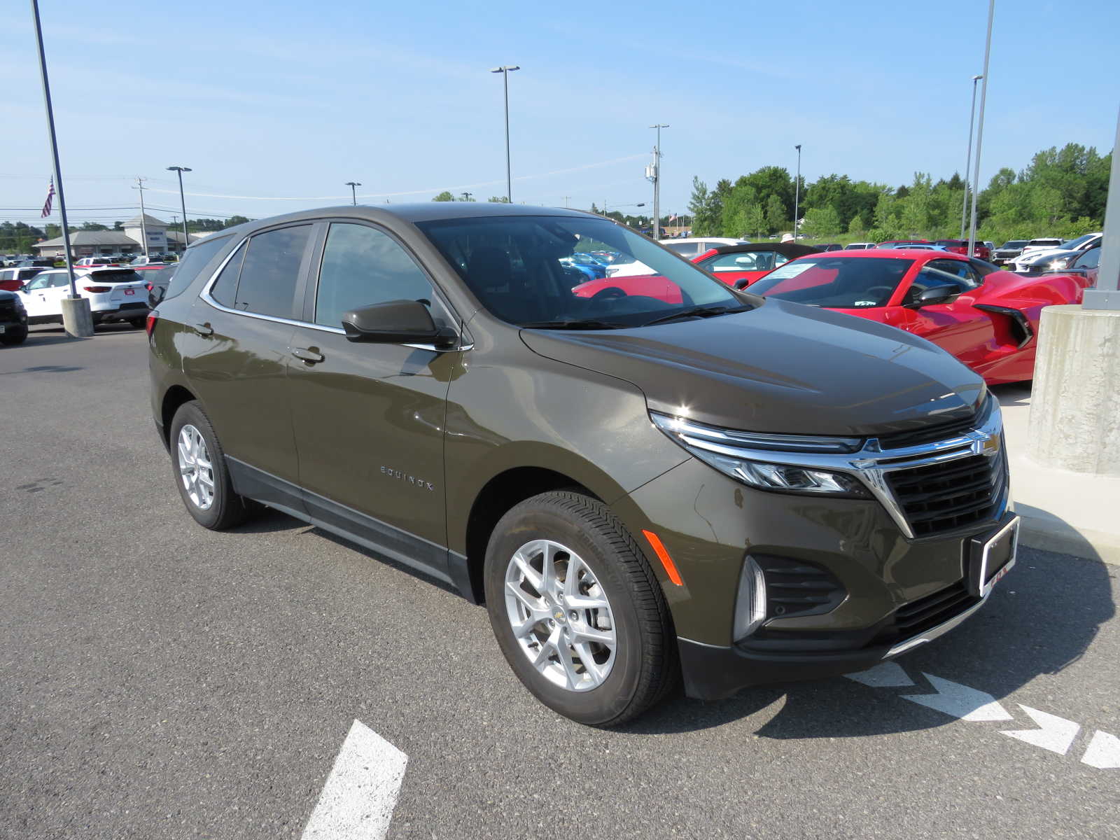 2023 Chevrolet Equinox LT 2