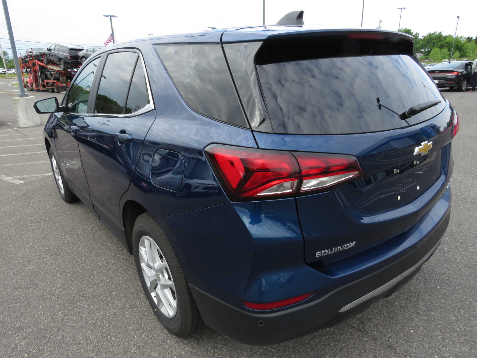 2023 Chevrolet Equinox LT 10