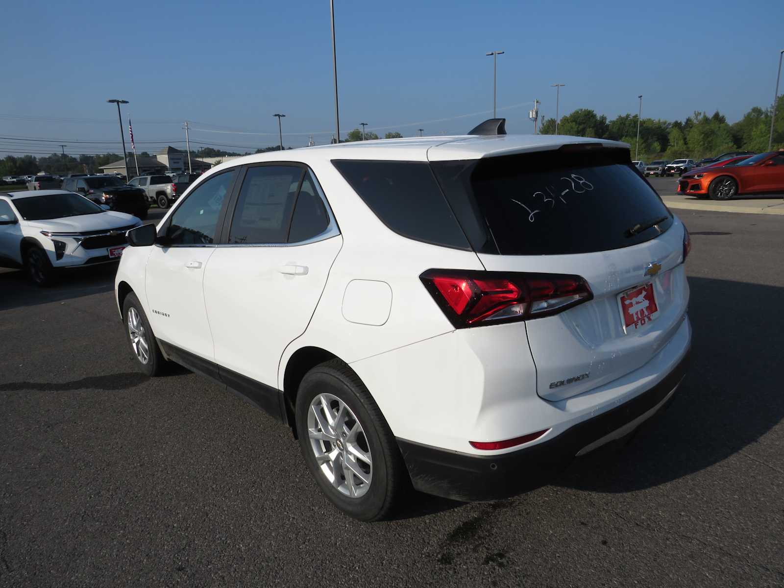 2024 Chevrolet Equinox LT 8