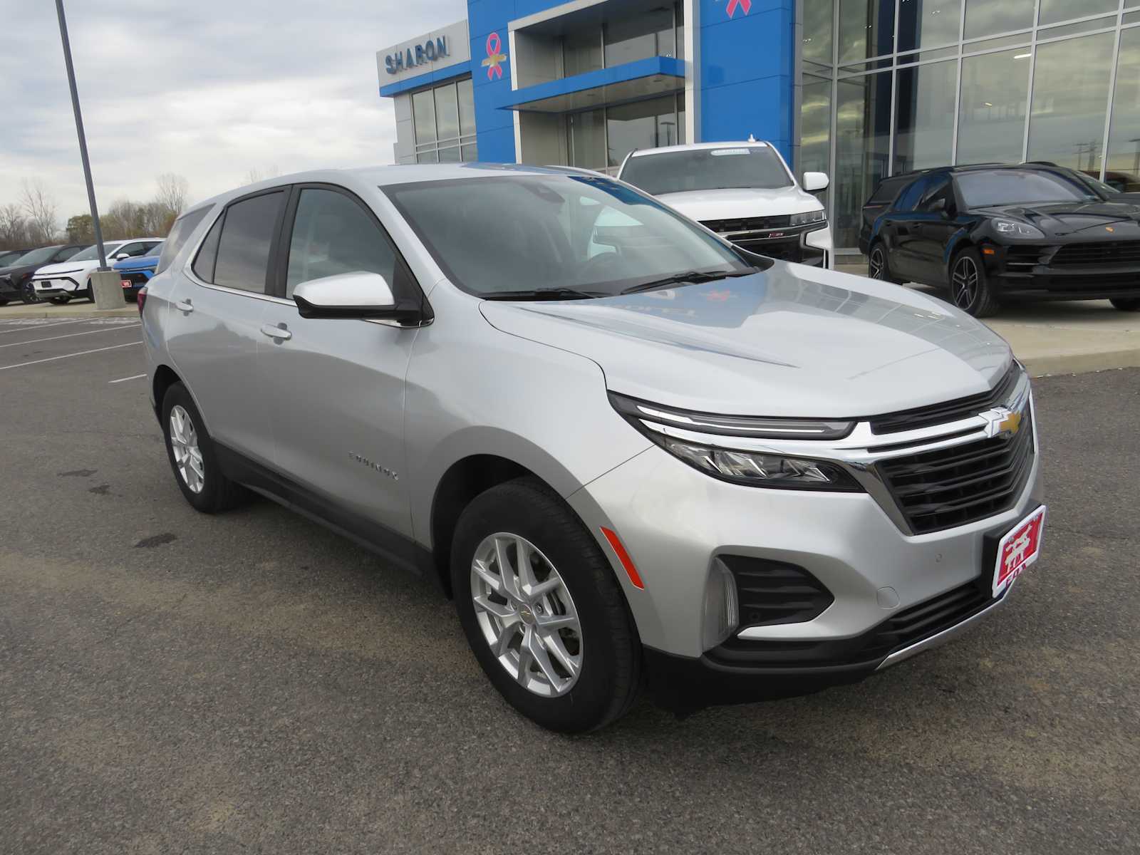 2022 Chevrolet Equinox LT 2