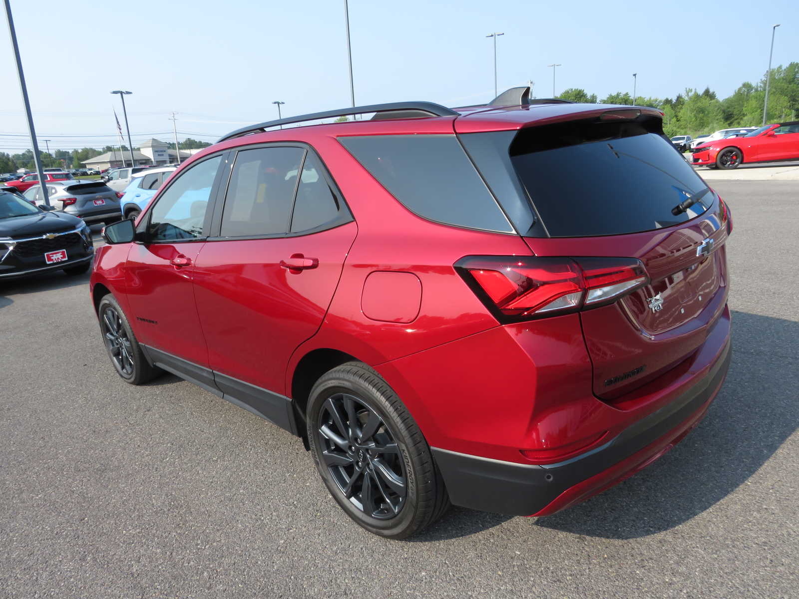 2022 Chevrolet Equinox RS 8