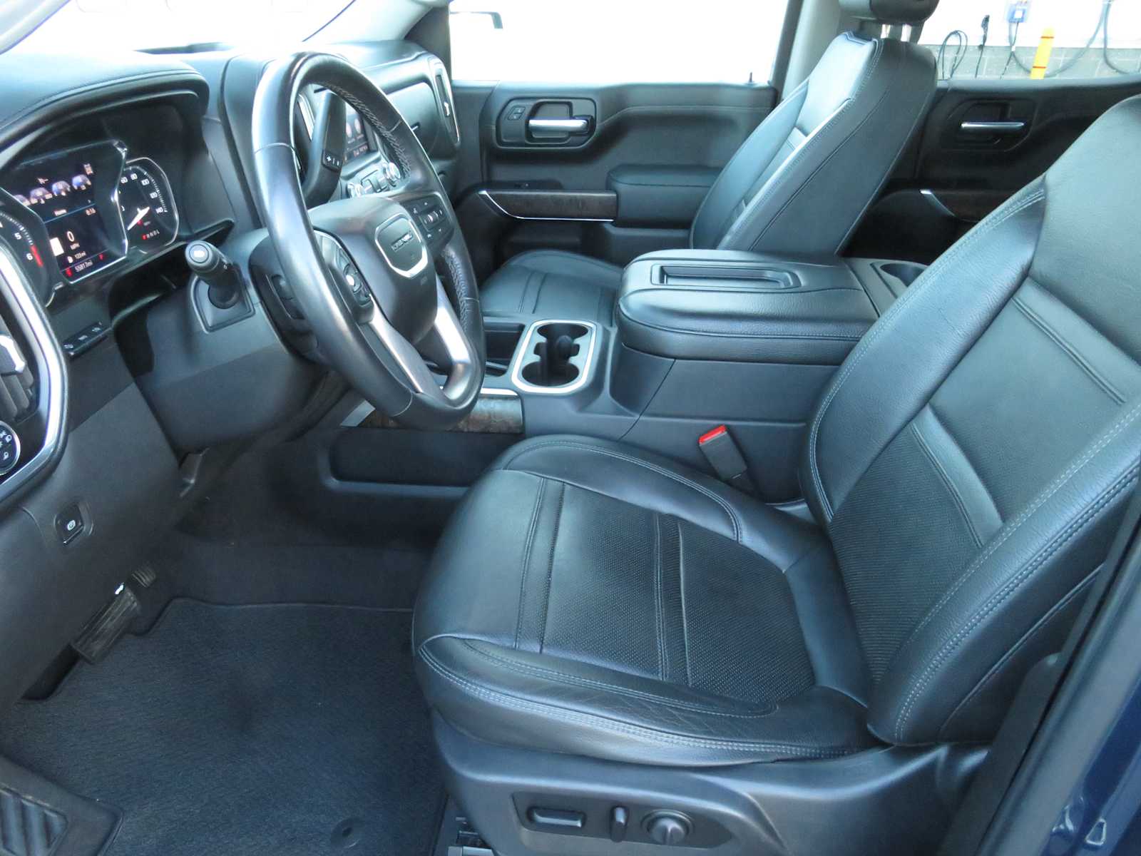 2020 GMC Sierra 1500 Denali 4WD Crew Cab 147 12