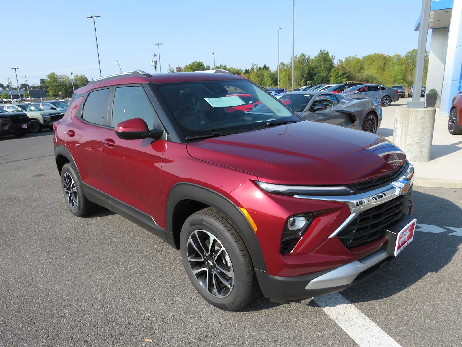 2025 Chevrolet TrailBlazer LT 2