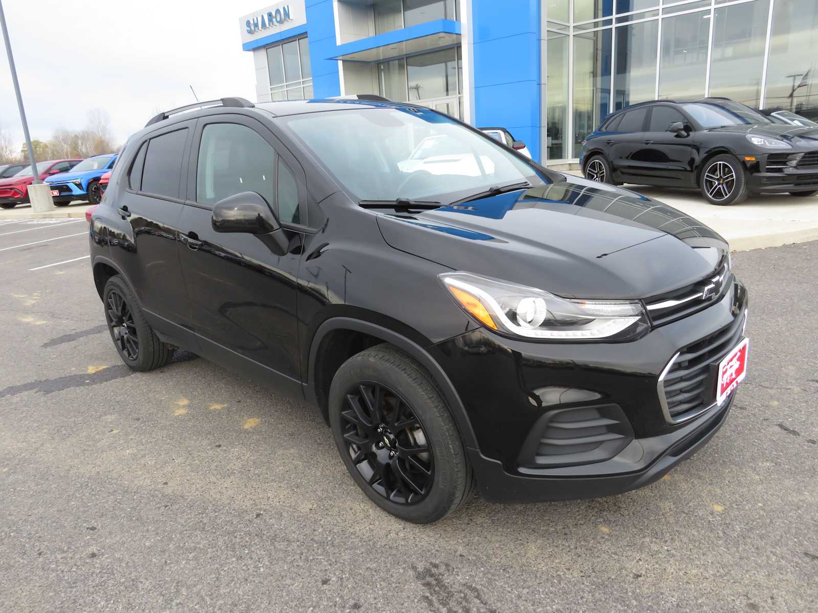 2022 Chevrolet Trax LT 2