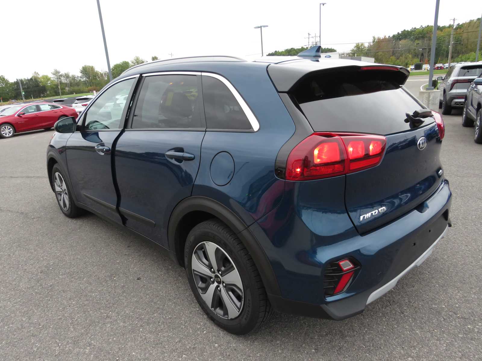 2020 Kia Niro LX 5