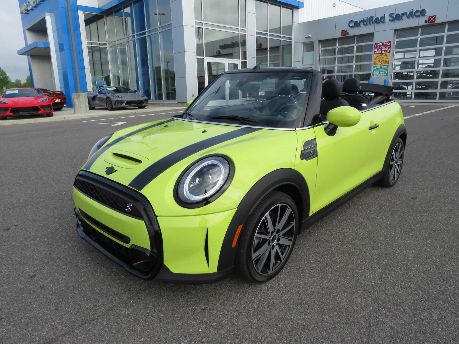 2022 MINI Convertible Cooper S 8