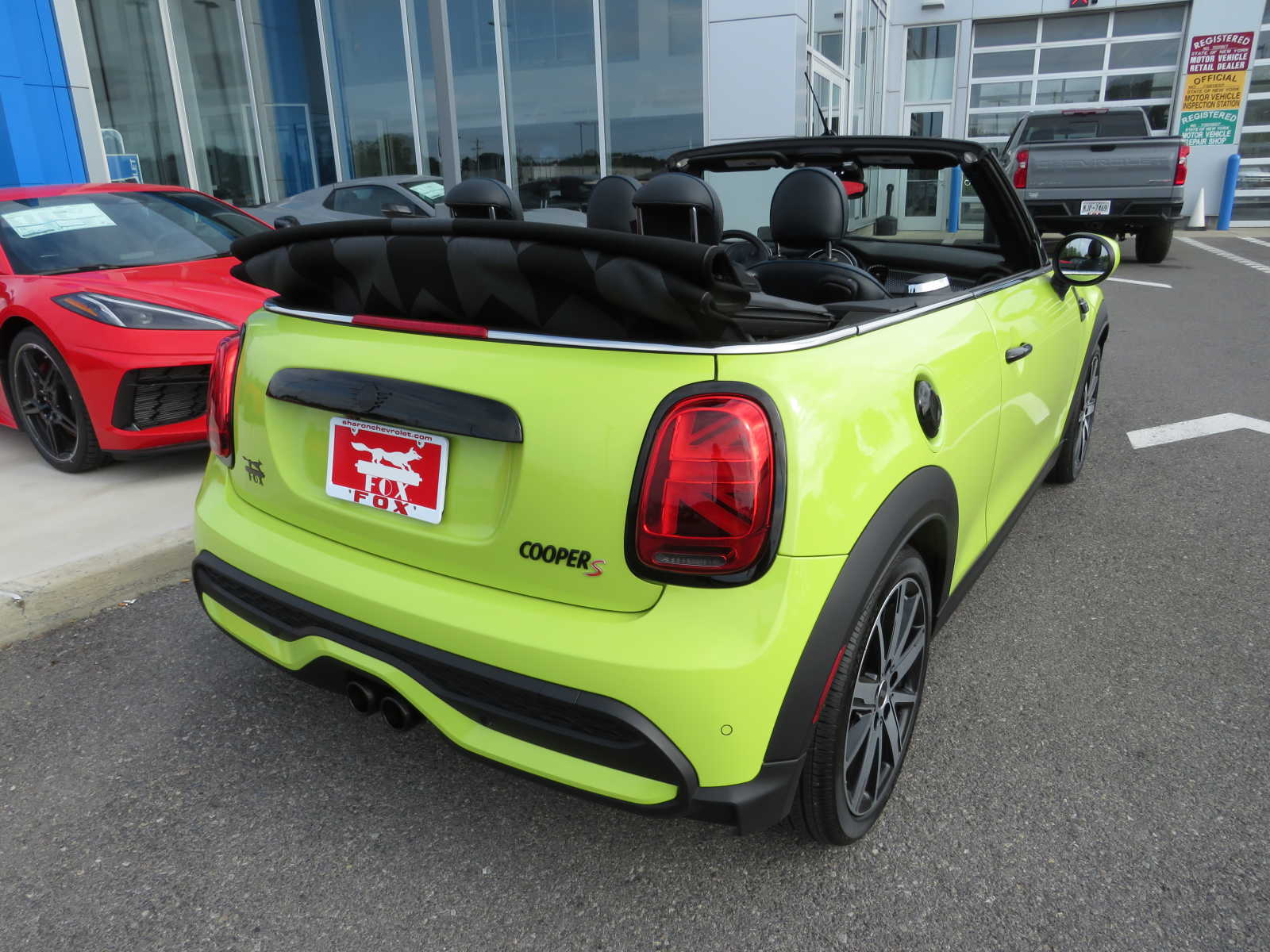 2022 MINI Convertible Cooper S 5