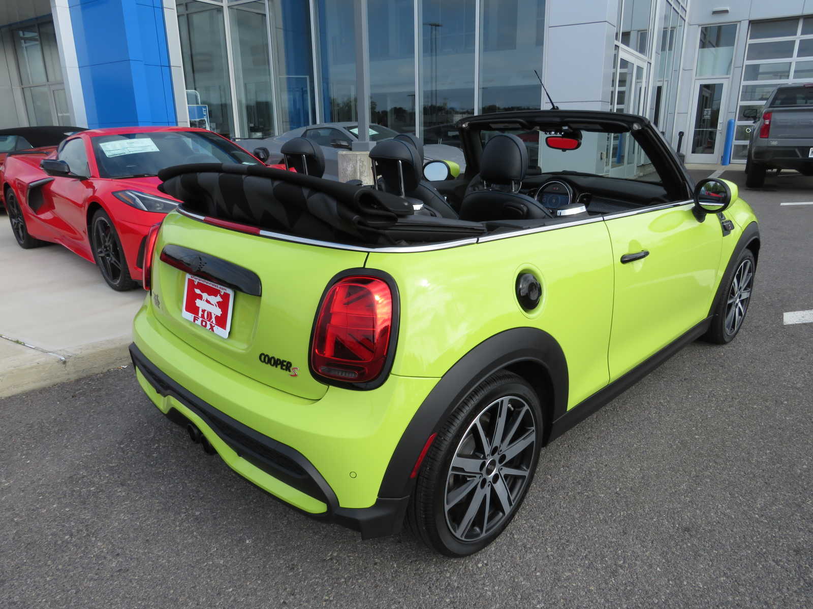 2022 MINI Convertible Cooper S 4