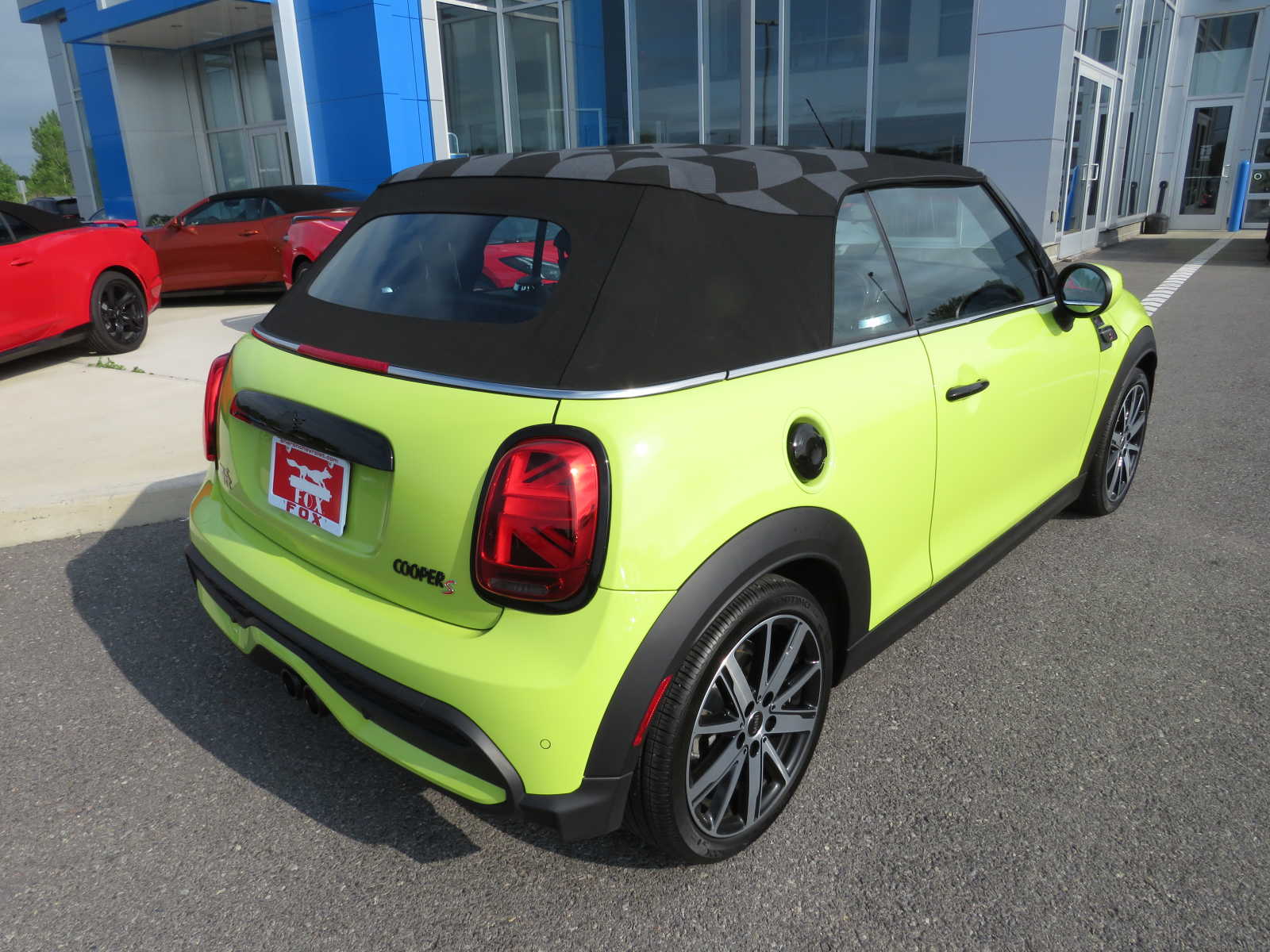 2022 MINI Convertible Cooper S 26